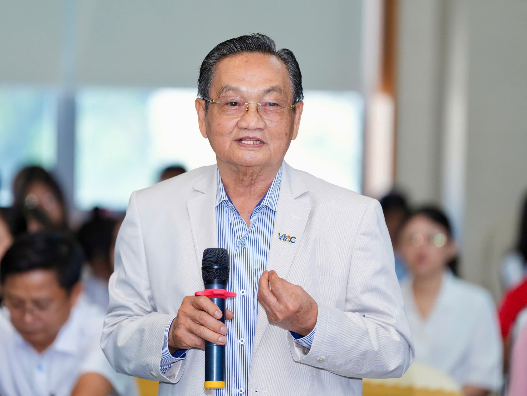 Việt Nam sẽ đạt được khát vọng vươn mình của dân tộc - Ảnh 2. Việt Nam sẽ đạt được khát vọng vươn mình của dân tộc - Ảnh 2.