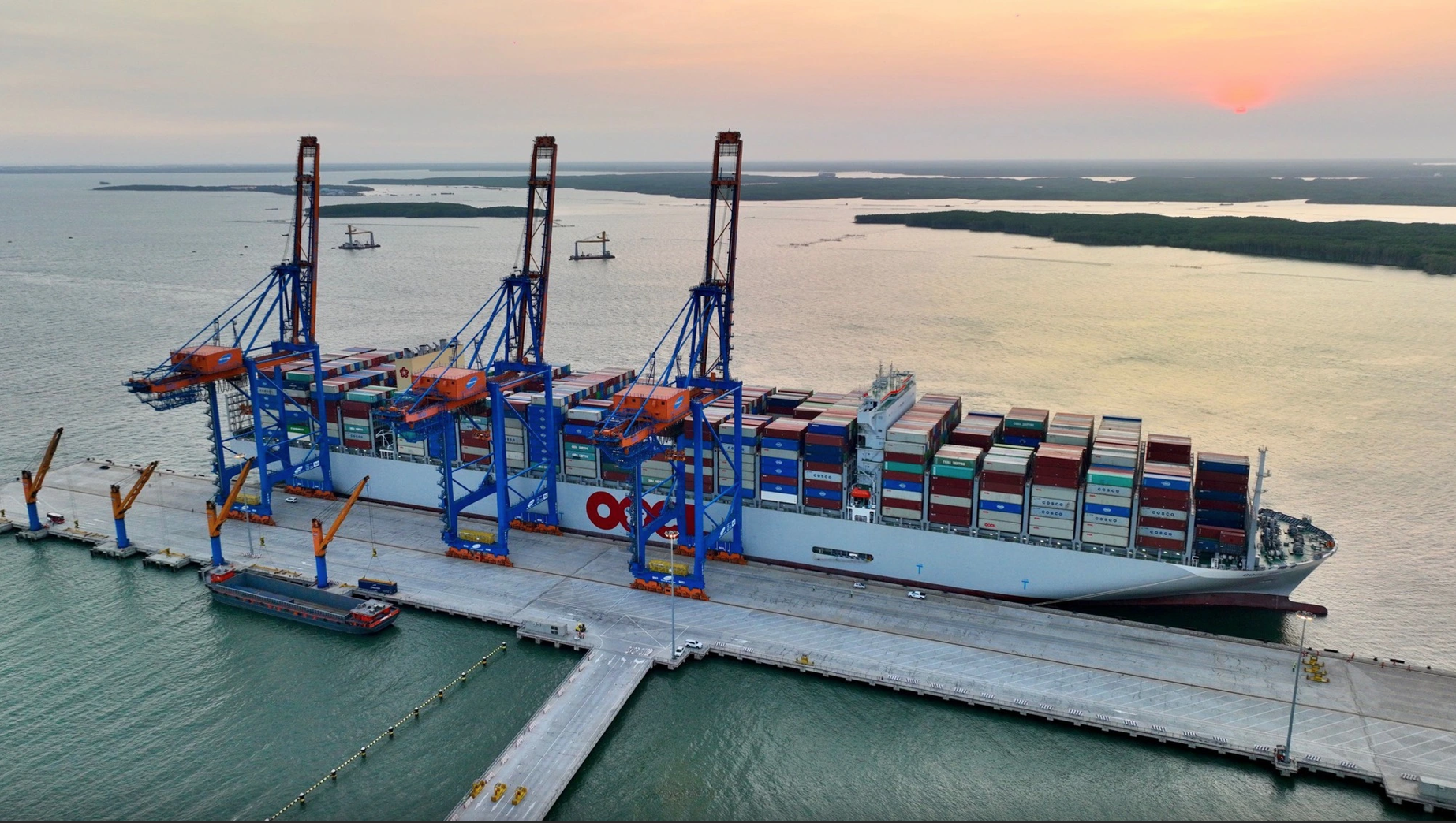 Cơ hội xây dựng chuỗi cung ứng mạnh mẽ tại TP . HCM hướng tới tương lai ASEAN - Ảnh 2. Cơ hội xây dựng chuỗi cung ứng mạnh mẽ tại TP . HCM hướng tới tương lai ASEAN - Ảnh 2.