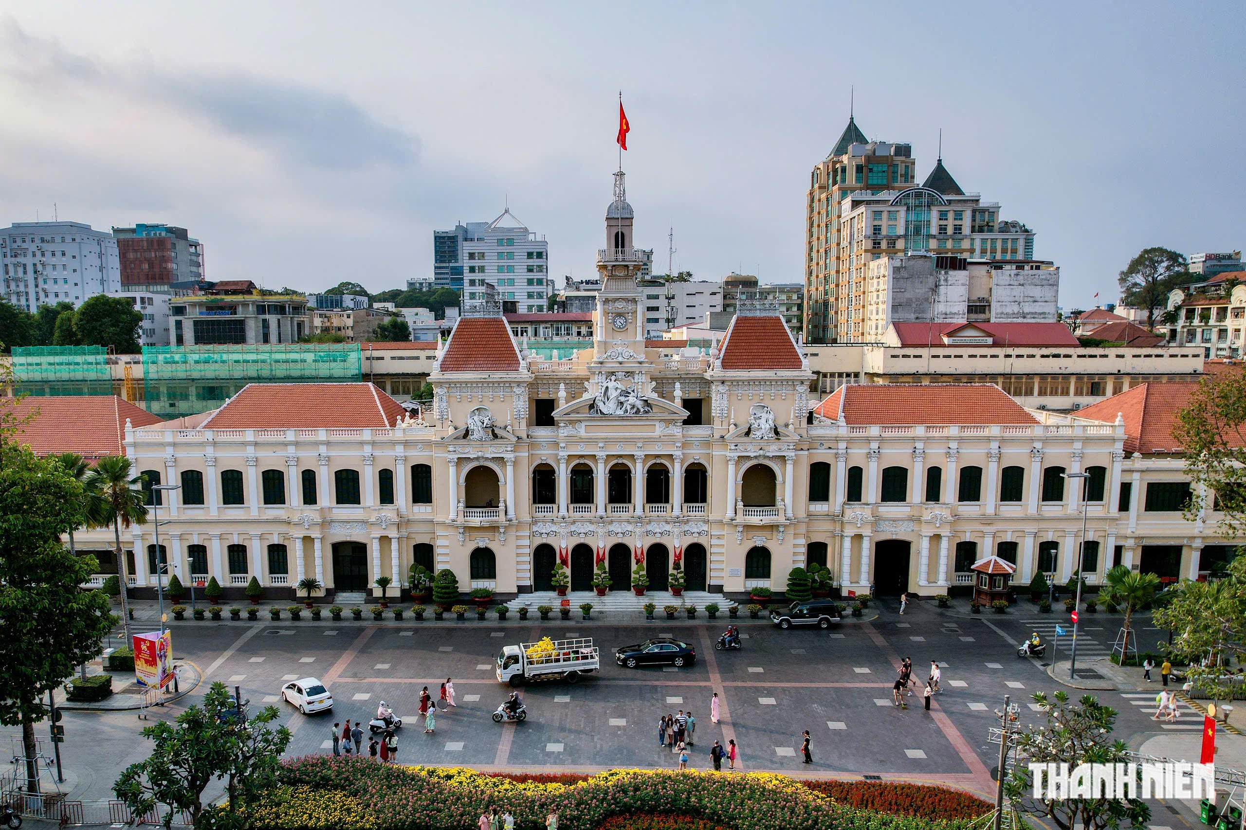 TP.HCM đặt mục tiêu 100% chủ tịch phường, xã không là người địa phương - Ảnh 1.