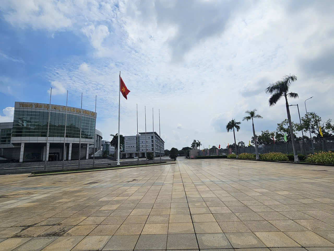 Trụ sở ngàn tỉ đề xuất giao cho Trường ĐH Y Dược TP.HCM hoành tráng ra sao?- Ảnh 14.