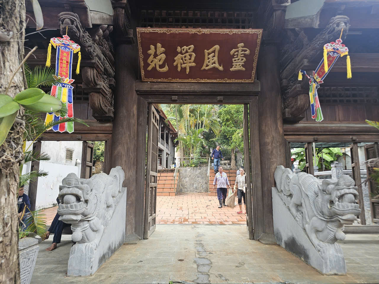 Chùa Linh Phong Thiền Uyển, nơi trưởng lão hòa thượng Thích Trí Tịnh khai sơn
