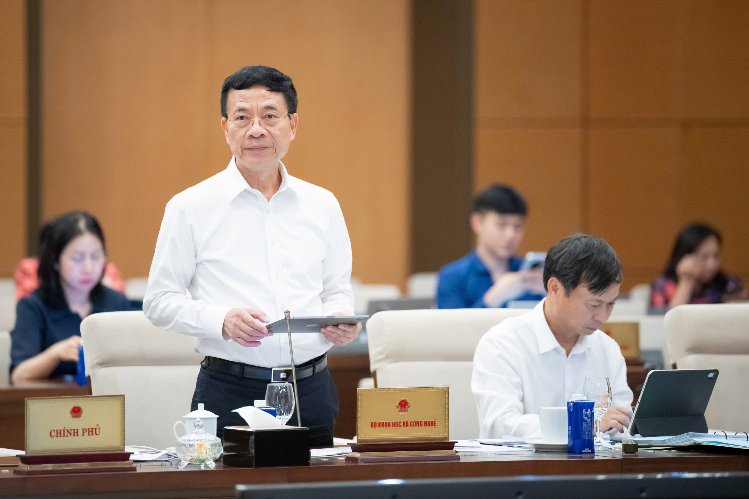 Các nhà đầu tư FDI thường đưa vào công nghệ vừa phải, thậm chí lạc hậu - Ảnh 1.