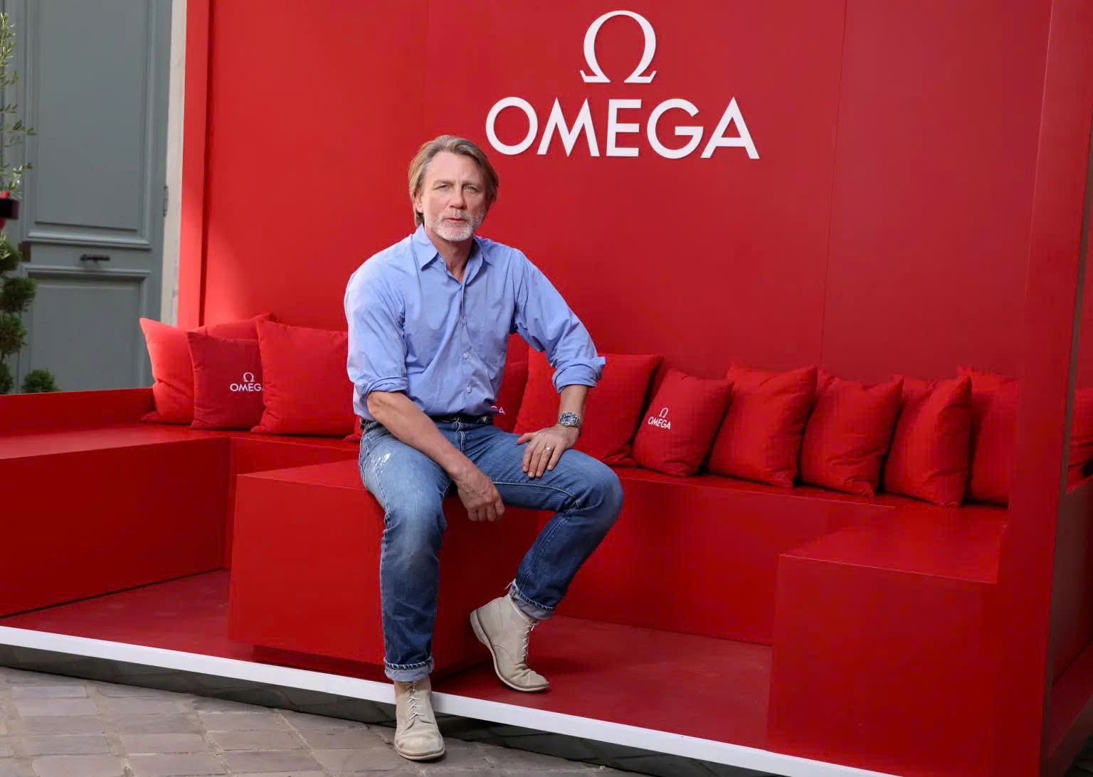 Sự thay đổi phong cách đáng kinh ngạc của 'Điệp viên 007' Daniel Craig - Ảnh 4.