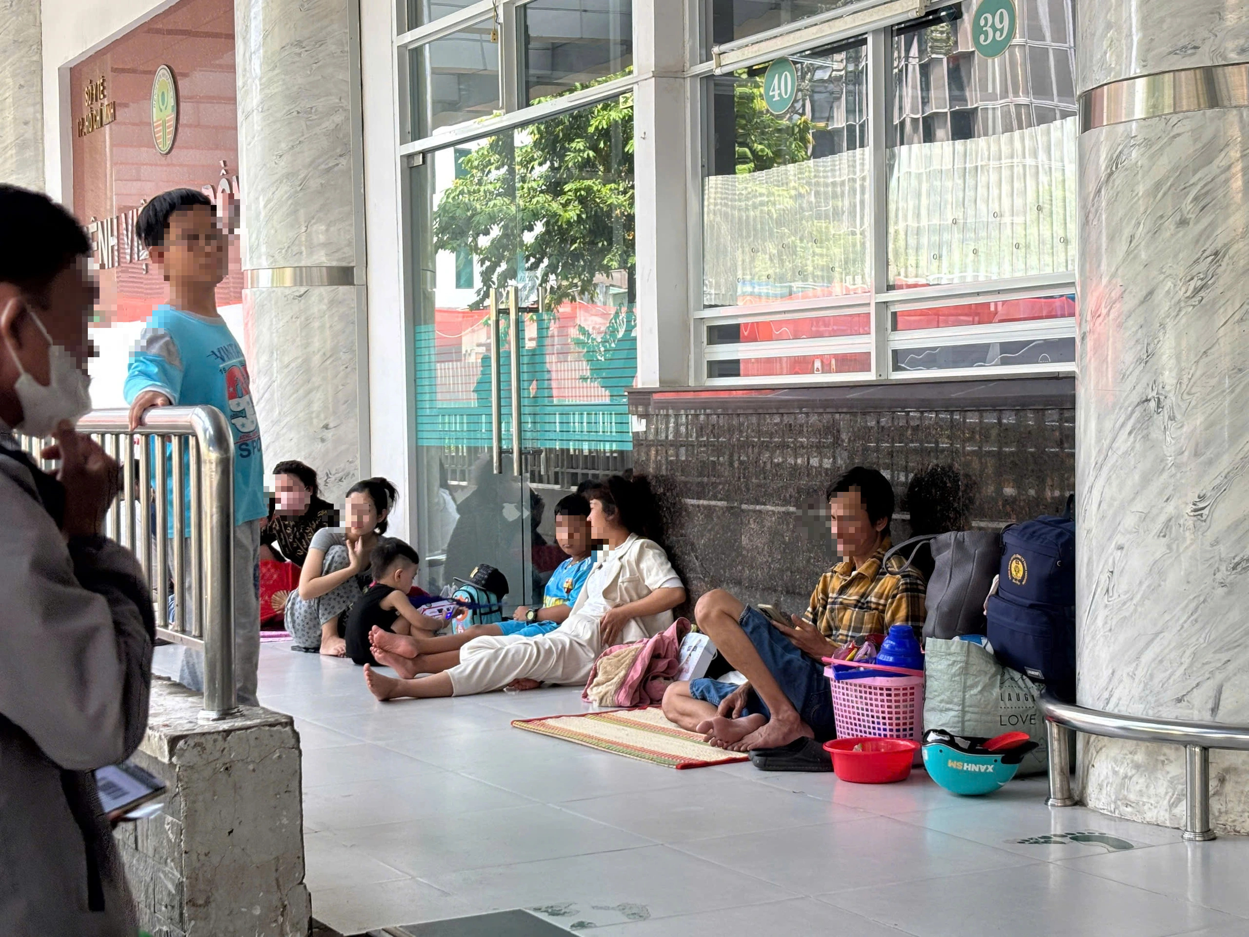 Bệnh hô hấp tăng mạnh, những dấu hiệu ba mẹ cần đưa con đến bệnh viện ngay- Ảnh 3. Bệnh hô hấp tăng mạnh, những dấu hiệu ba mẹ cần đưa con đến bệnh viện ngay- Ảnh 3.