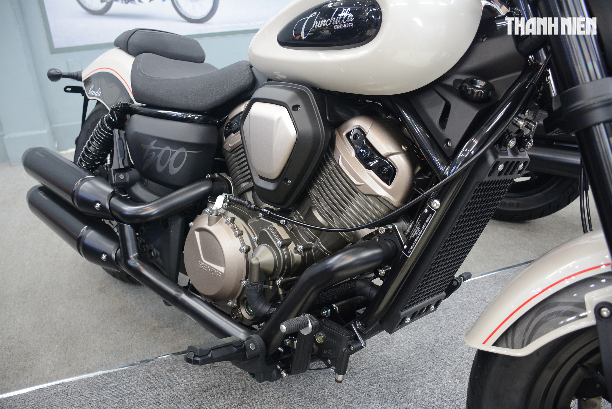 'Xế nổ' hầm hố Benda Chinchilla 500 đầu ti&ecirc;n về Việt Nam, cạnh tranh Honda Rebel 500 - Ảnh 8.