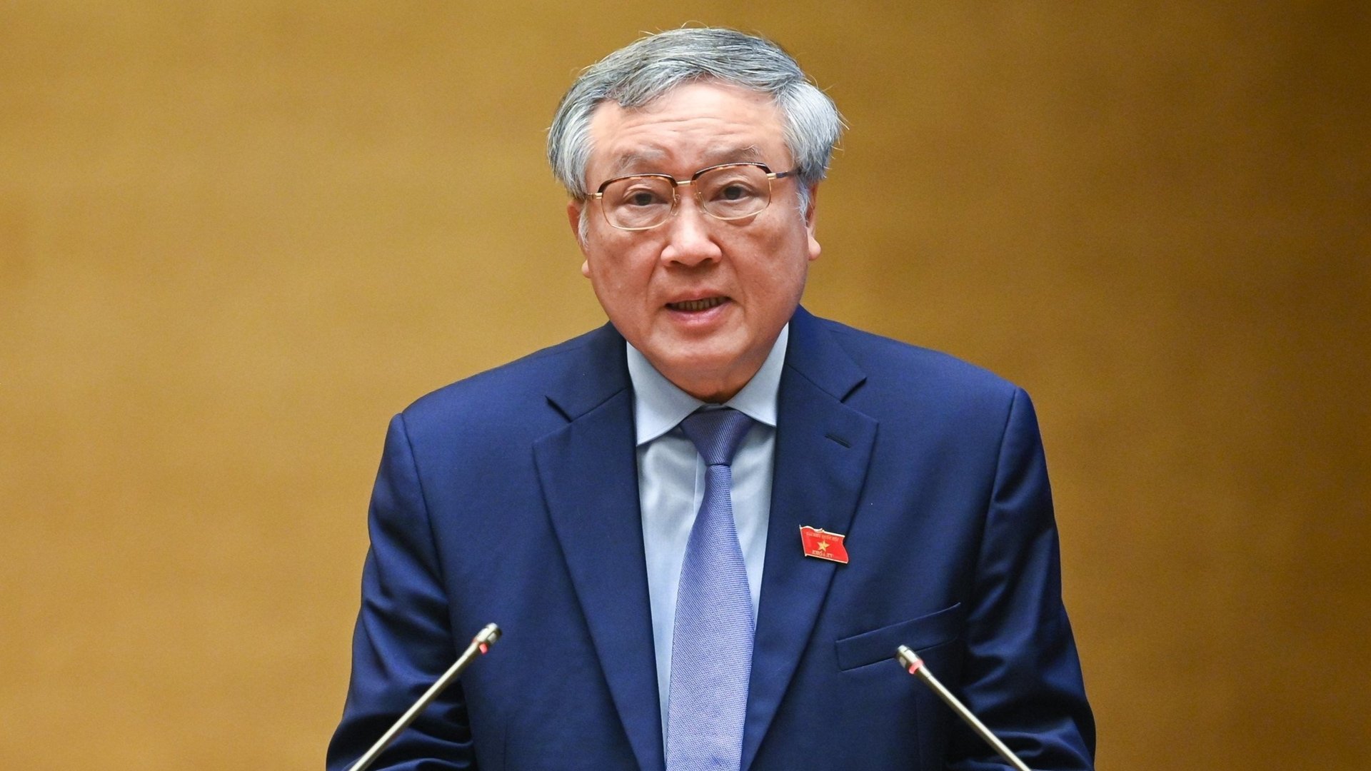 Phó thủ tướng: '100.000 đồng không nhiều, nhưng người dân xúc động vì lần đầu được tặng' - Ảnh 1.