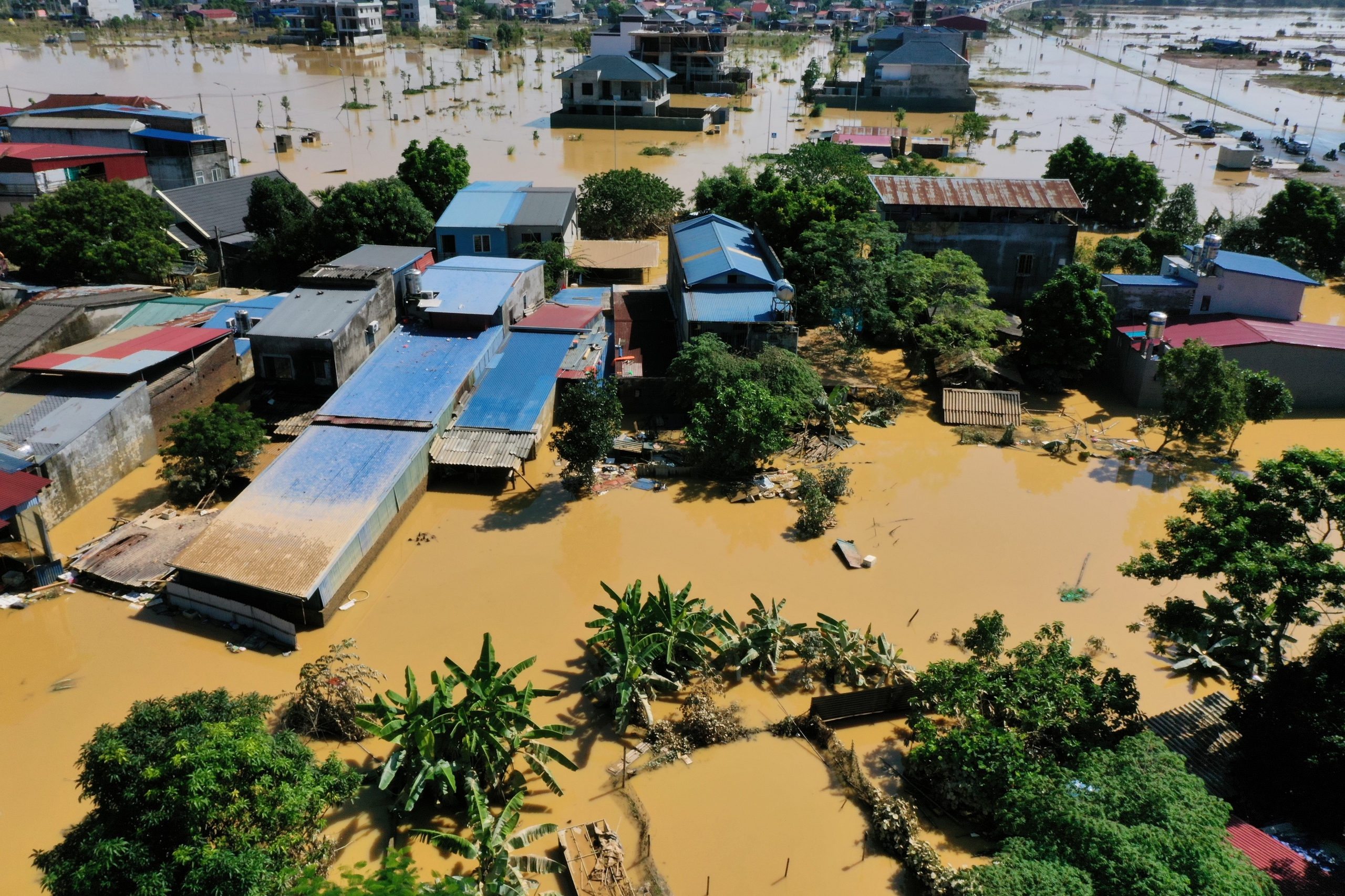 Cận cảnh Th&aacute;i Nguy&ecirc;n ngổn ngang sau nước lũ r&uacute;t v&agrave; nỗi lo của người d&acirc;n - Ảnh 2.