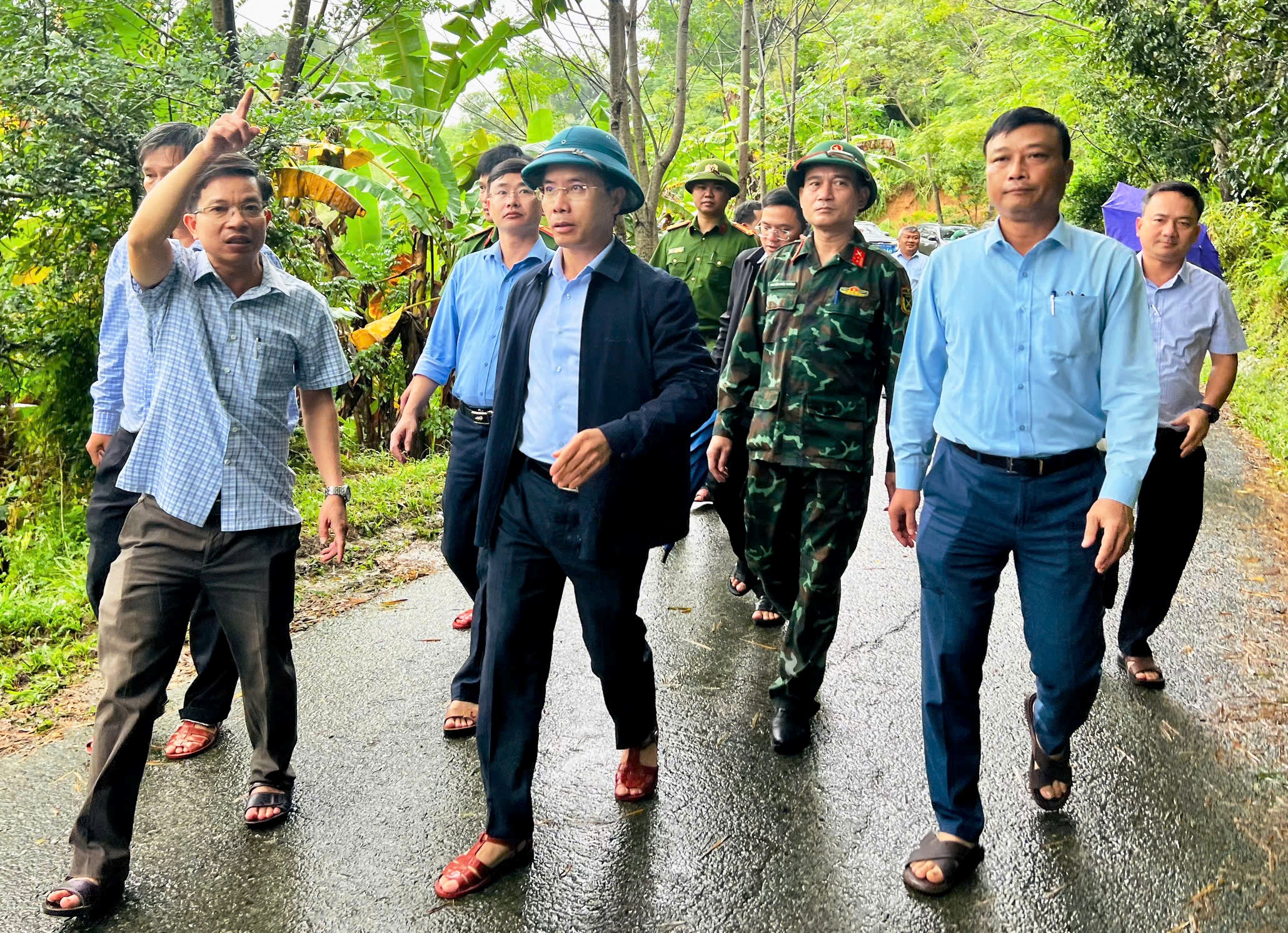 Đà Nẵng sẽ chi 200 tỉ đồng hỗ trợ người dân bị thiệt hại do mưa lũ- Ảnh 3.