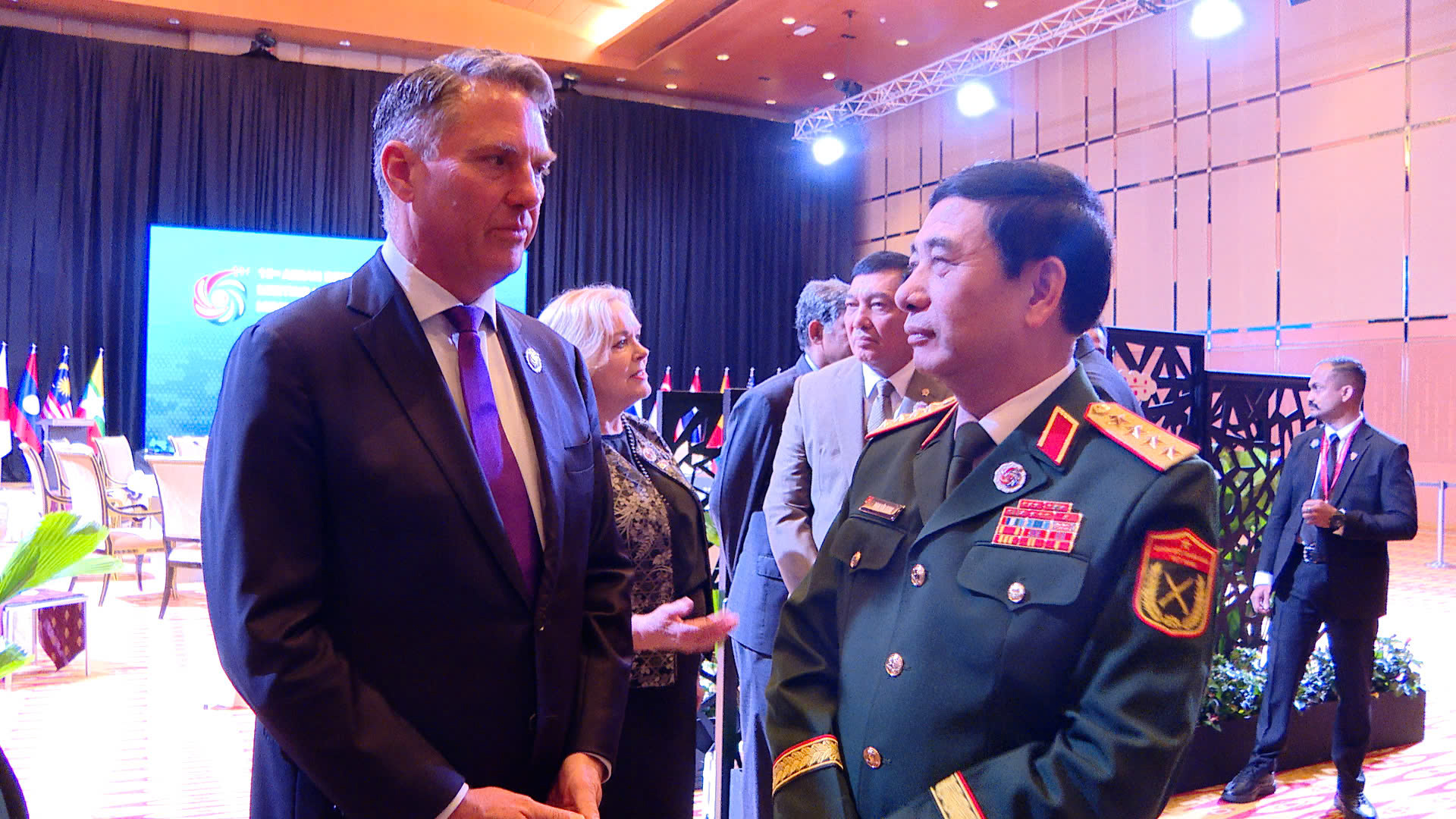 - Ảnh 5. - Ảnh 5.