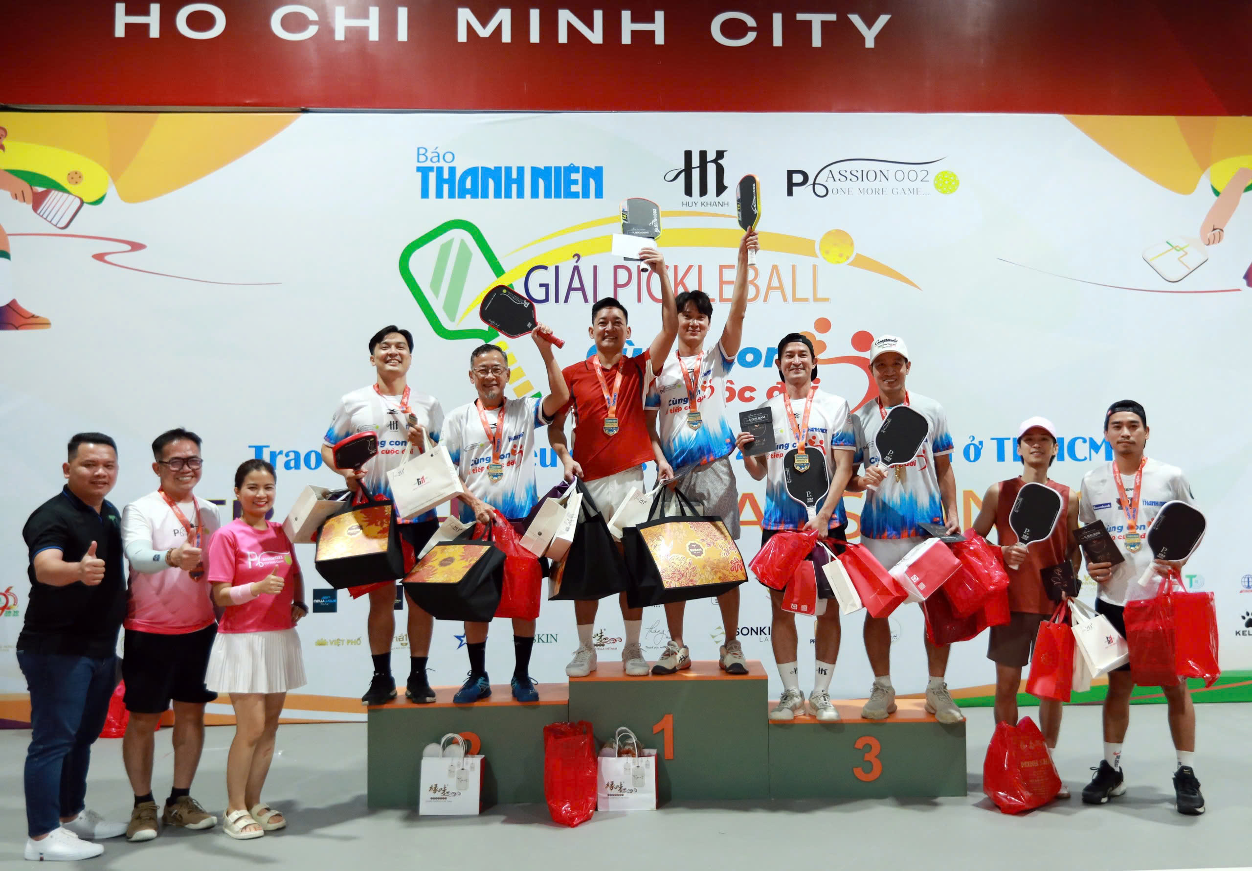 Lý Hoàng Nam bất ngờ xuất hiện tại giải pickleball 'Cùng con đi tiếp cuộc đời' - Ảnh 7.