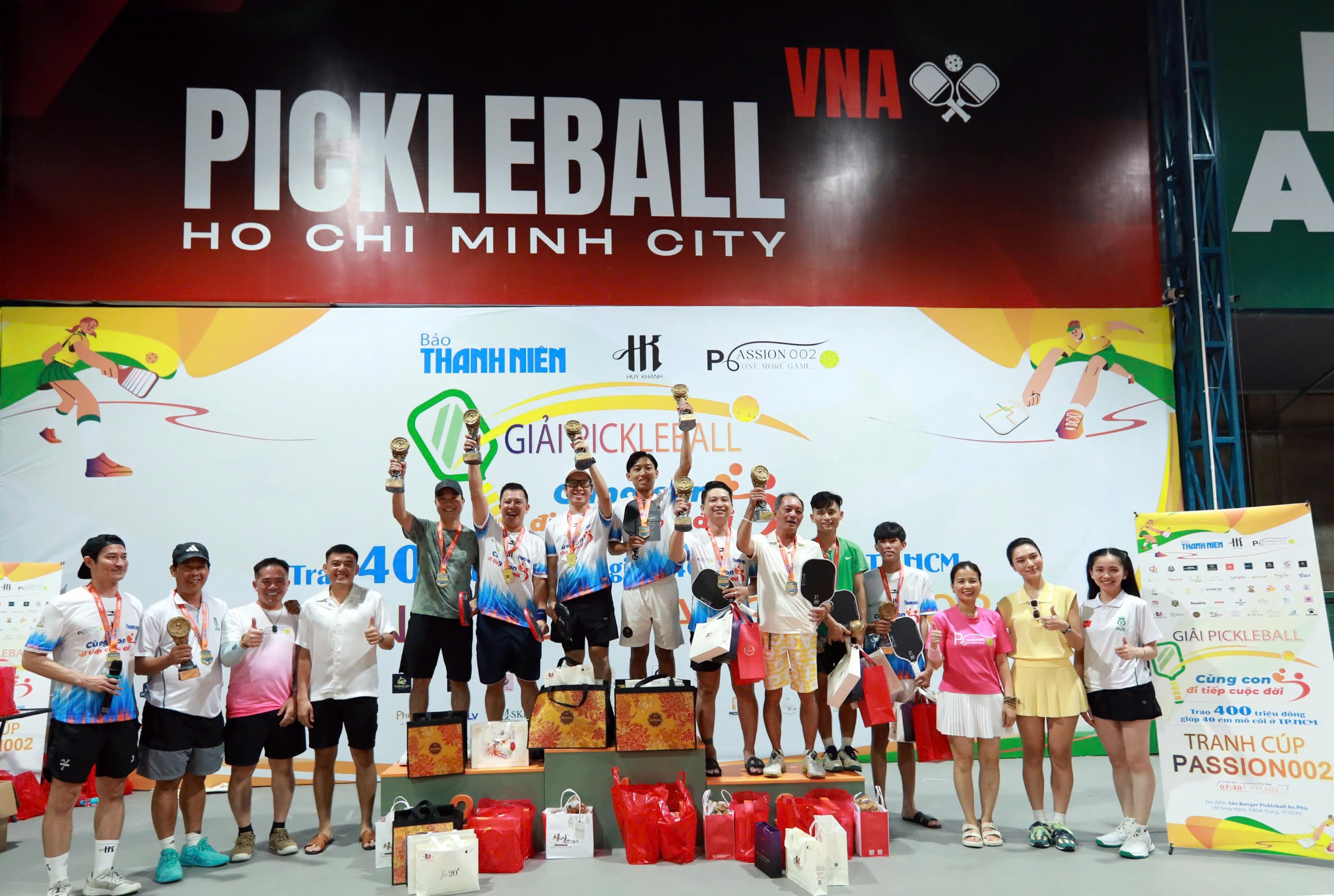 Lý Hoàng Nam bất ngờ xuất hiện tại giải pickleball 'Cùng con đi tiếp cuộc đời' - Ảnh 5.