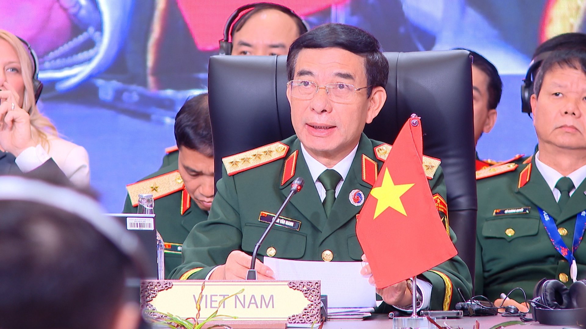 - Ảnh 1. Đại tướng Phan Văn Giang gặp Bộ trưởng Quốc phòng Hàn Quốc, Nhật Bản, Úc tại ADMM+ - Ảnh 1.