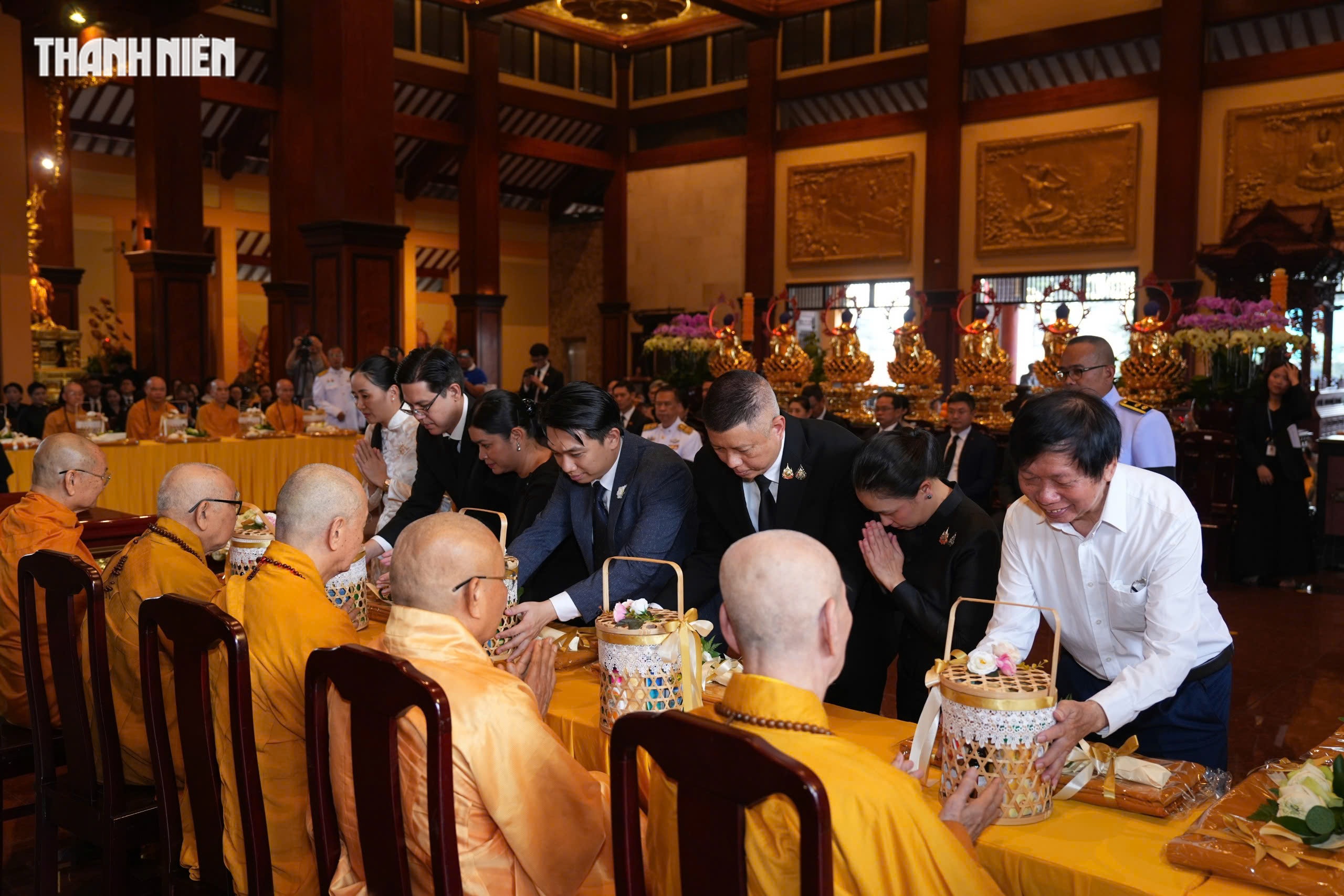 Lễ dâng y Kathina Hoàng gia của Bộ Ngoại giao Thái Lan tại Việt Nam Quốc Tự - Ảnh 14.