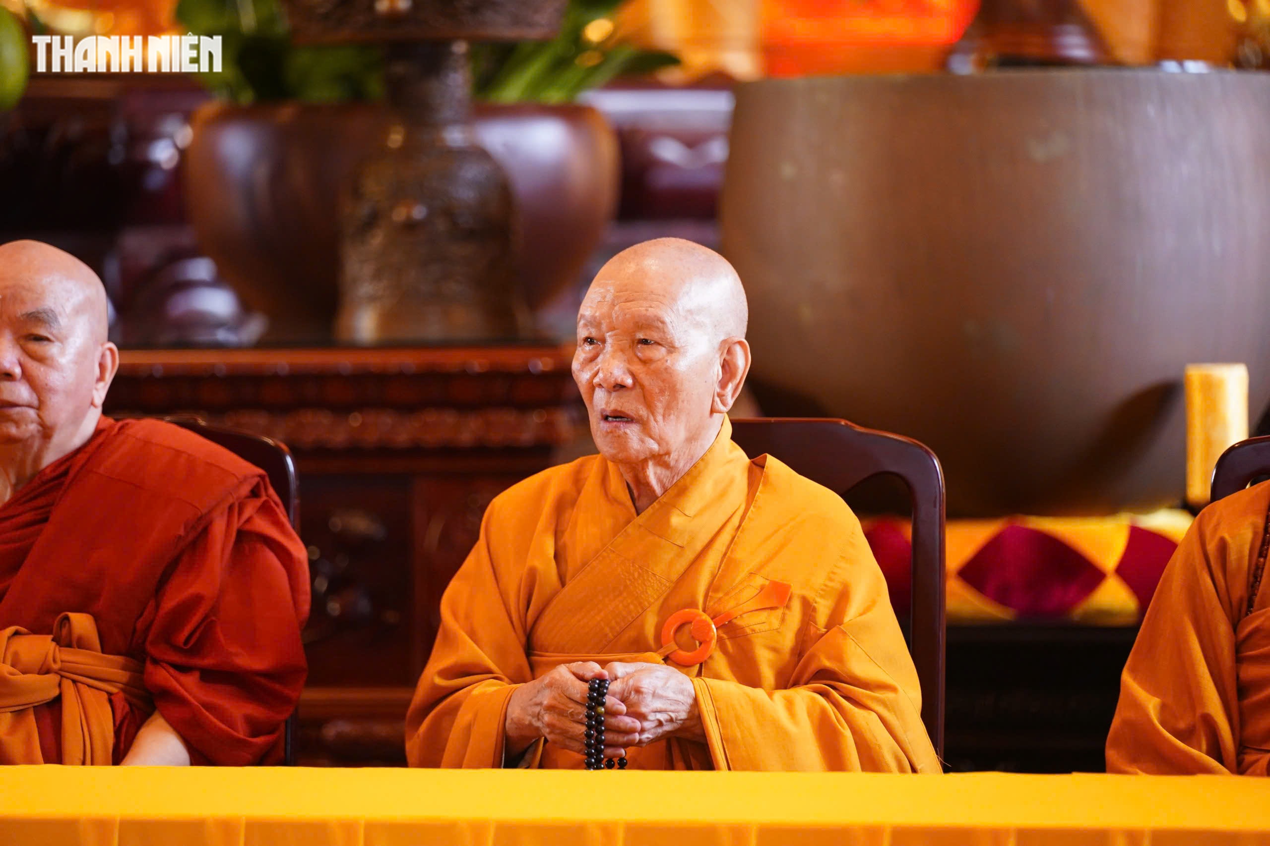 Lễ dâng y Kathina Hoàng gia của Bộ Ngoại giao Thái Lan tại Việt Nam Quốc Tự - Ảnh 10.