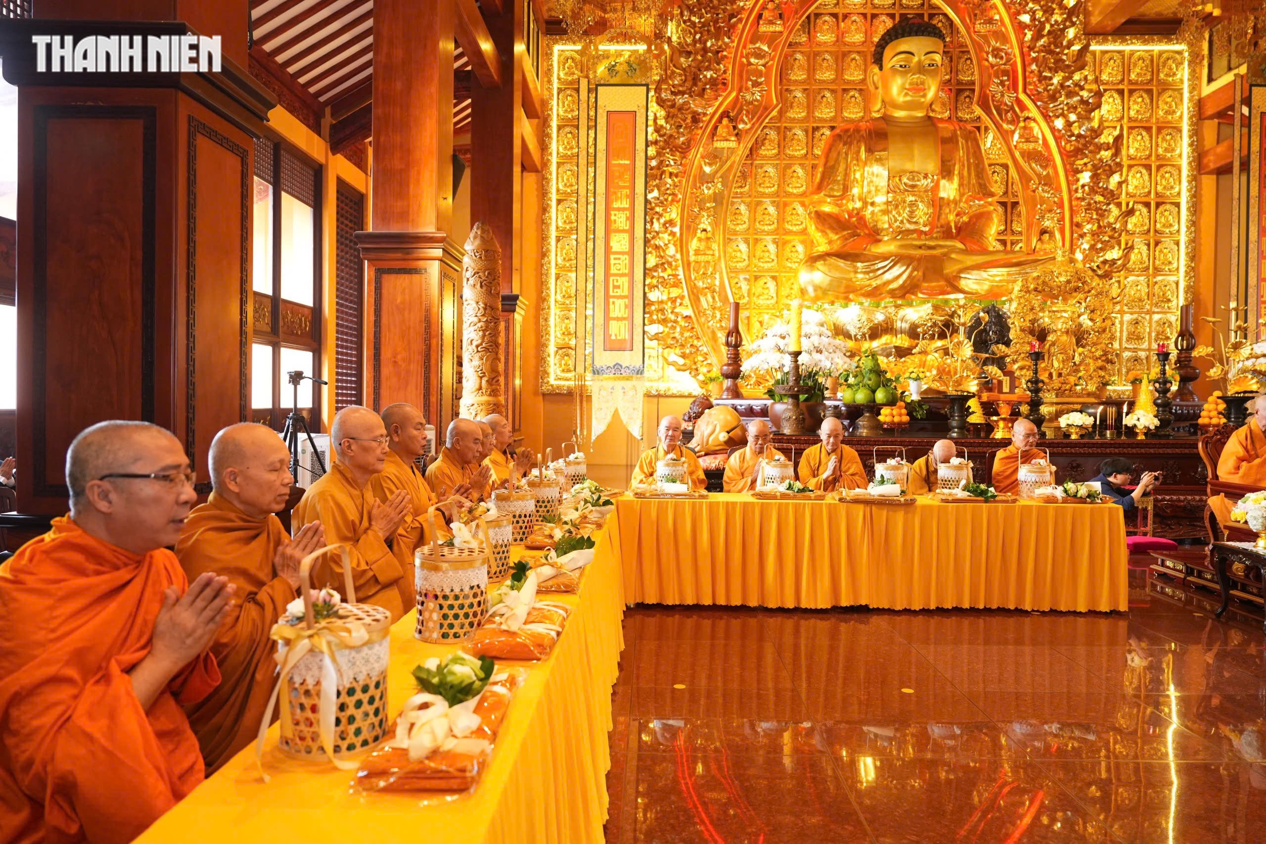 Lễ dâng y Kathina Hoàng gia của Bộ Ngoại giao Thái Lan tại Việt Nam Quốc Tự - Ảnh 11.