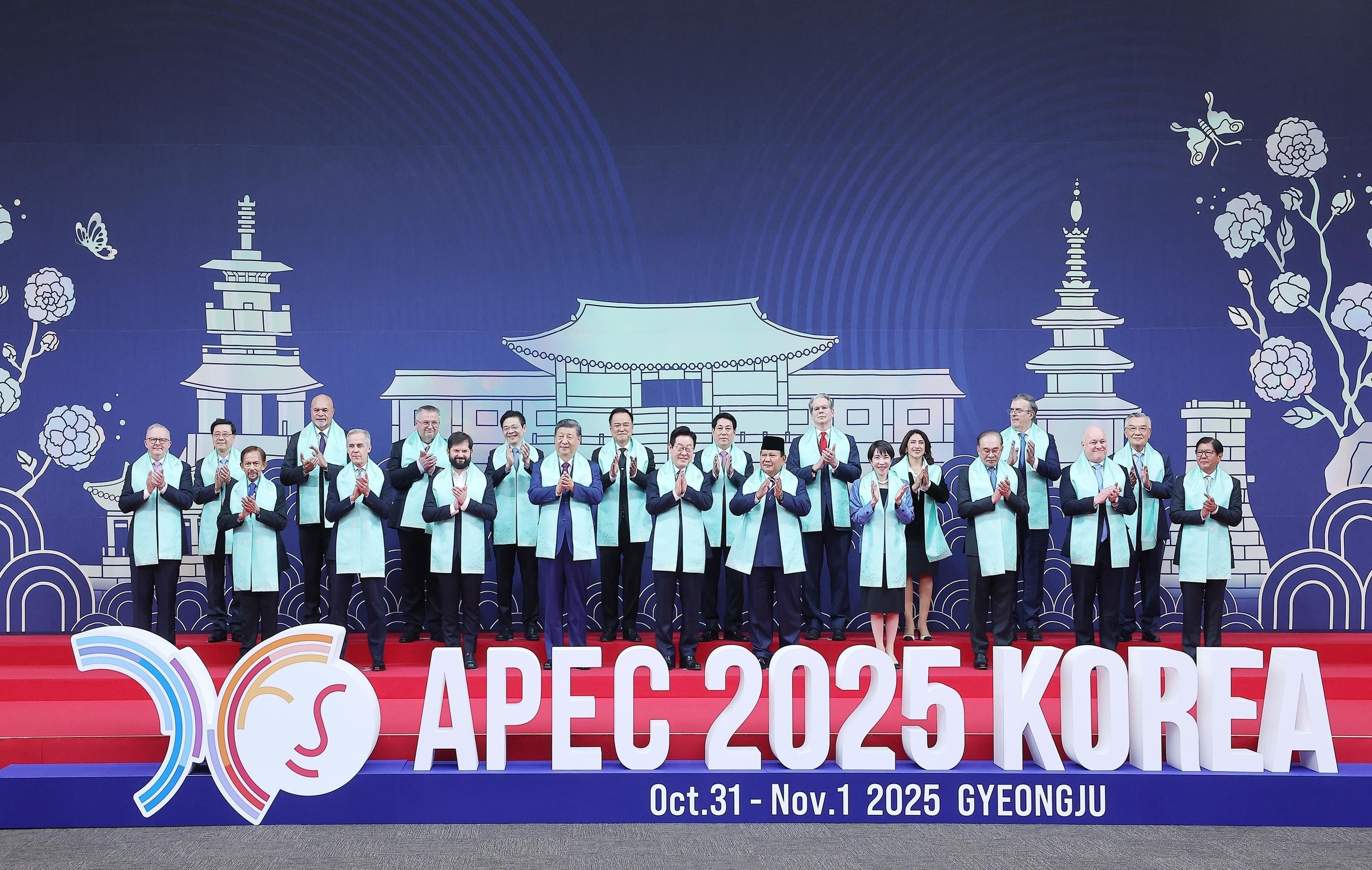 Chủ tịch nước Lương Cường đề xuất 5 định hướng hợp t&aacute;c cho APEC - Ảnh 2.