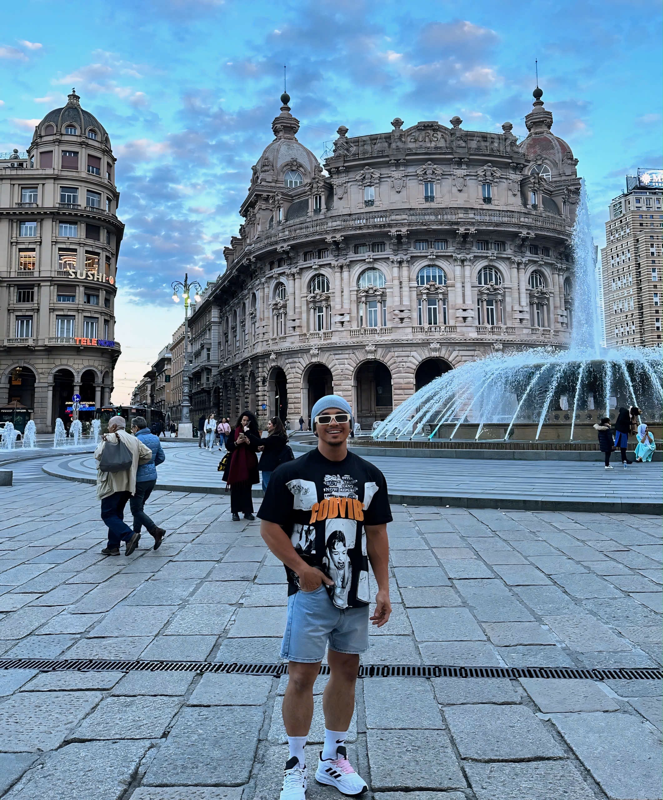 Travel blogger Việt được Guinness vinh danh với 2 kỷ lục đặc biệt là ai? - Ảnh 3.