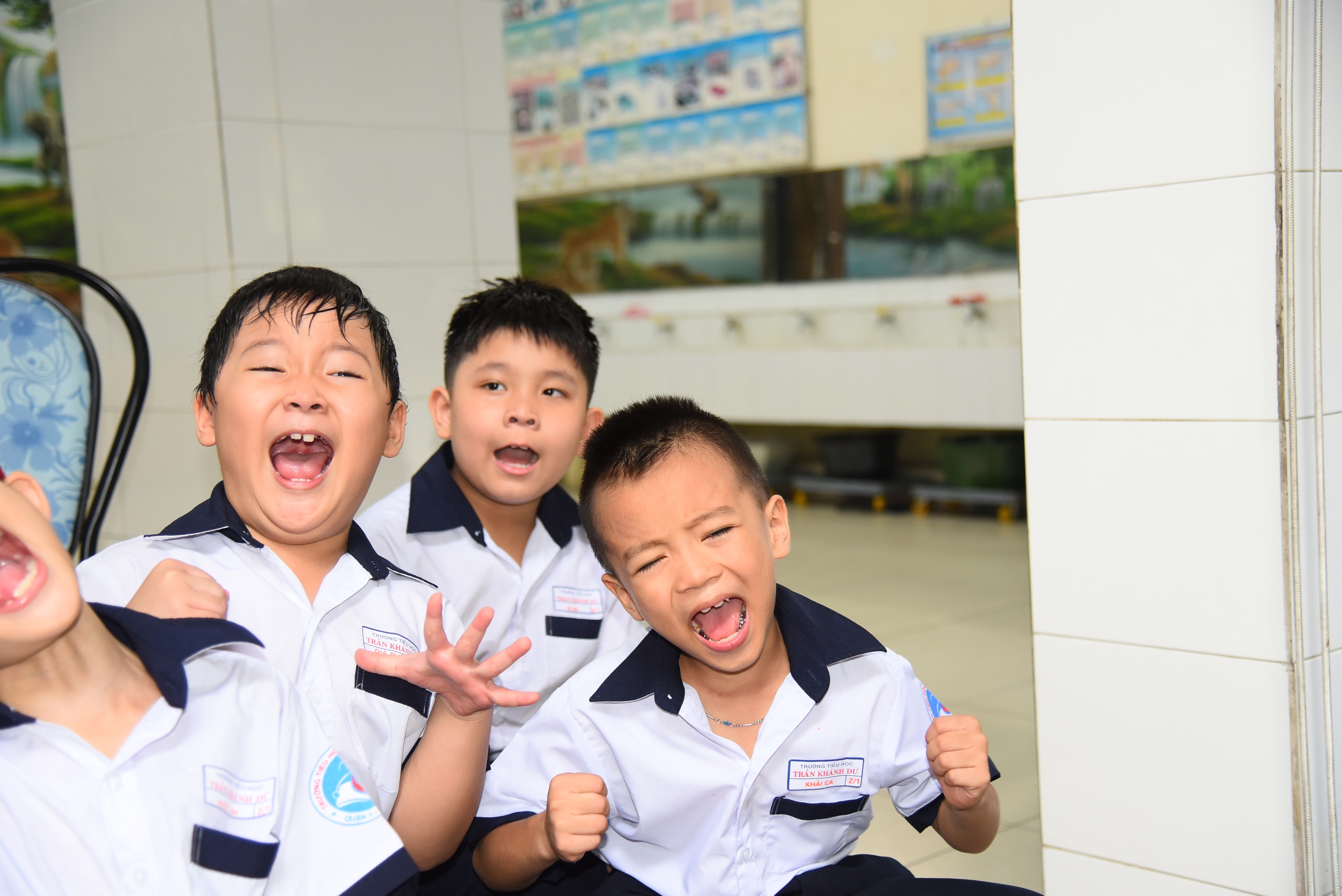 Học sinh TP.HCM học hát cải lương với NSND Tấn Giao và NSƯT Tâm Tâm - Ảnh 9.