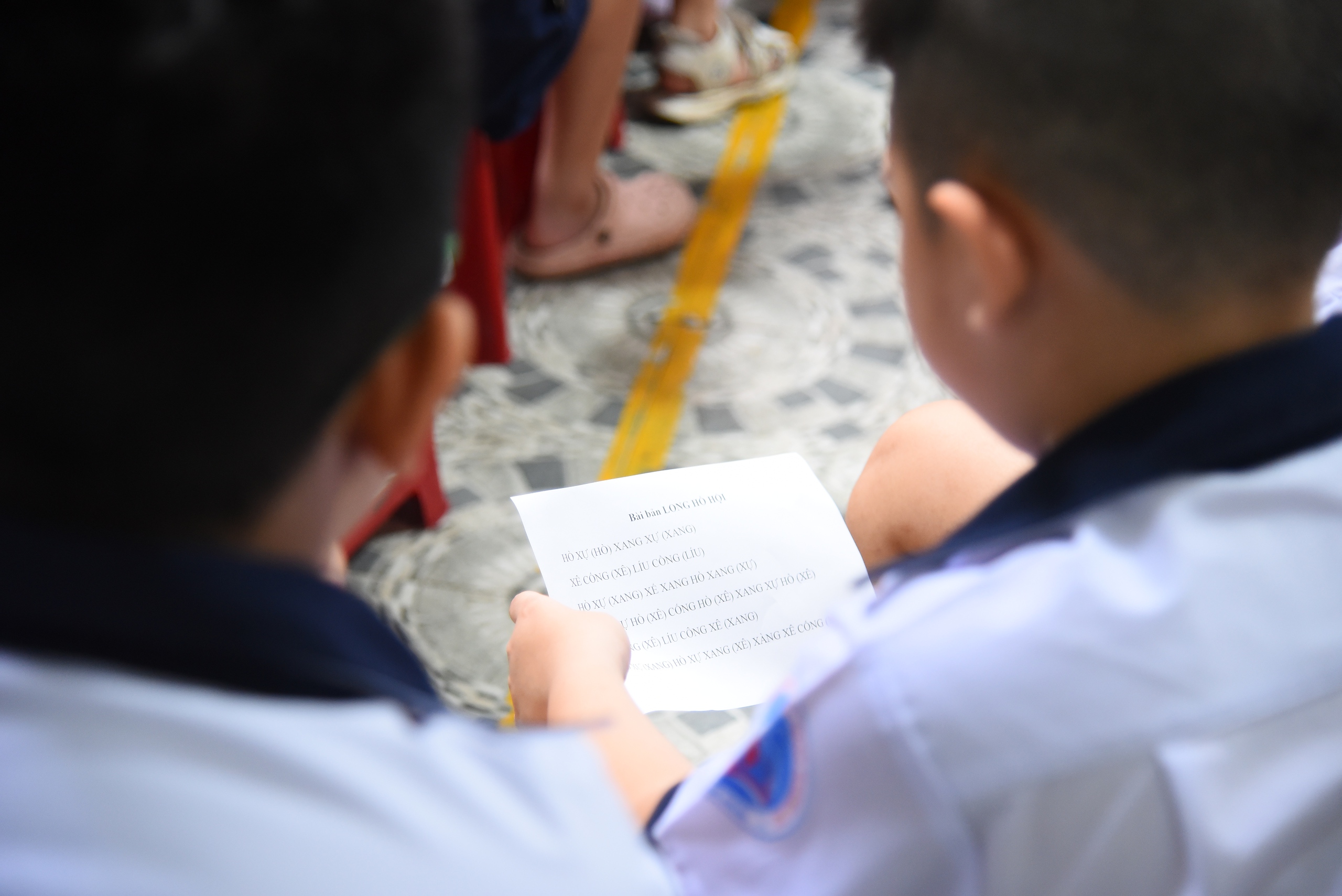 Học sinh TP.HCM học hát cải lương với NSND Tấn Giao và NSƯT Tâm Tâm - Ảnh 10.