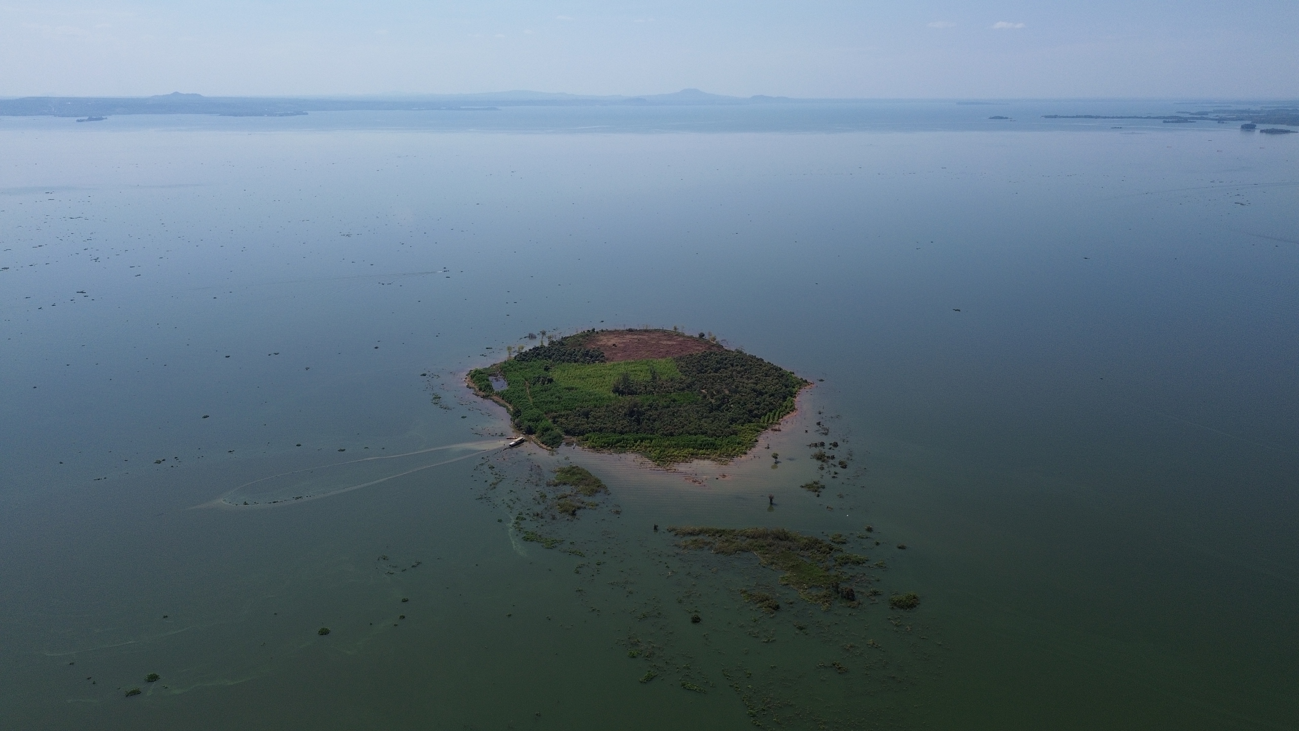 Vì sao Thủy điện lớn nhất miền Nam tăng xả lũ lên 800 m3/s - Ảnh 2.