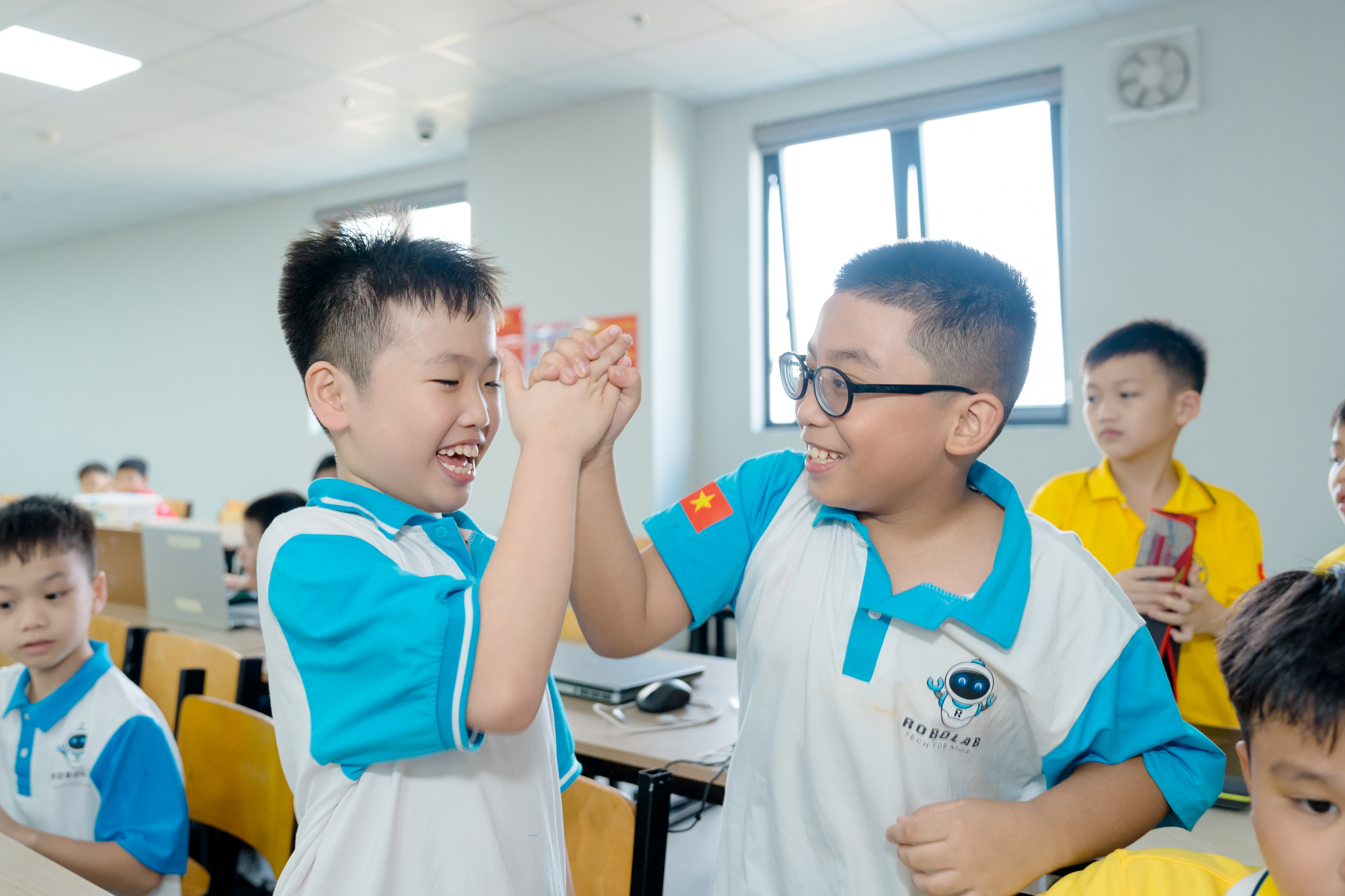 TP.HCM miễn phí bảo hiểm y tế học sinh, BHXH ra thông báo quan trọng - Ảnh 1.