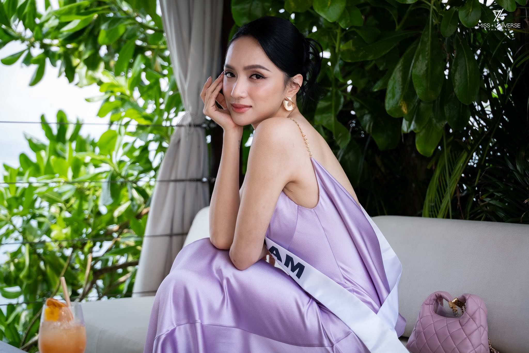 Hương Giang cùng dàn mỹ nhân Miss Universe khoe sắc nóng bỏng - Ảnh 2.