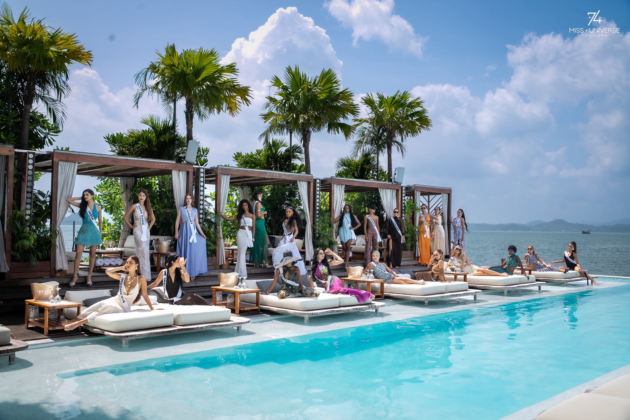 Hương Giang cùng dàn mỹ nhân Miss Universe khoe sắc nóng bỏng - Ảnh 1.