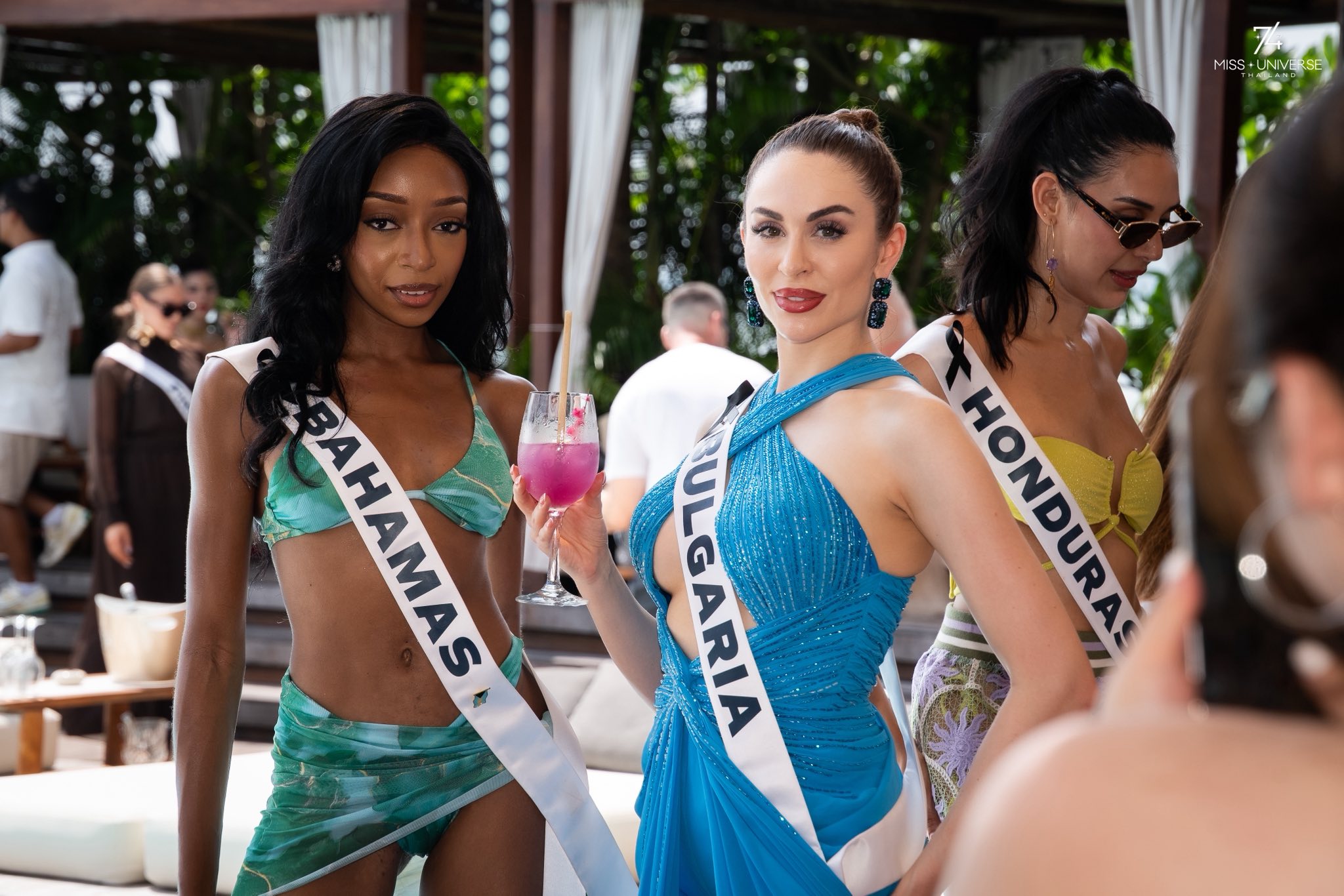 Hương Giang cùng dàn mỹ nhân Miss Universe khoe sắc nóng bỏng - Ảnh 6.