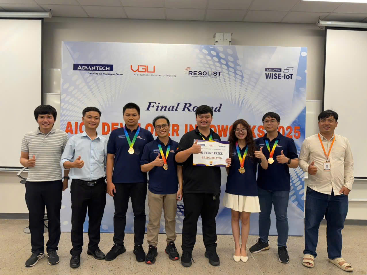 TP.HCM trong kỷ nguyên số: Một ngày lướt qua thành phố số- Ảnh 5. TP.HCM trong kỷ nguyên số: Một ngày lướt qua thành phố số- Ảnh 5.