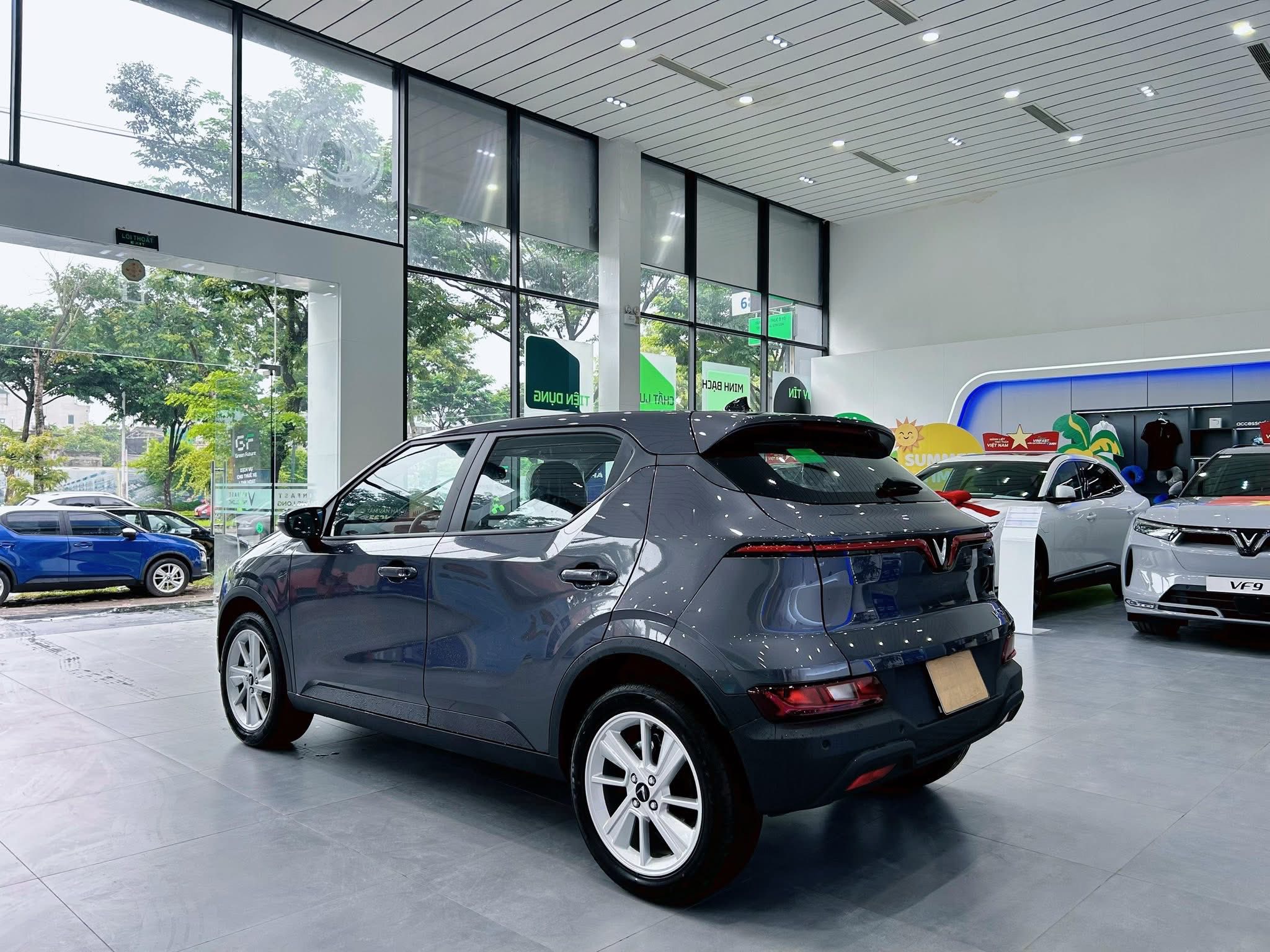 Tài chính tầm 550 triệu đồng, chọn KIA Sonet cũ hay VinFast VF 5 mới? - Ảnh 3.