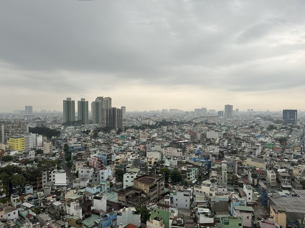 Sáng nay, TP.HCM mưa lớn nhiều nơi
- Ảnh 1.