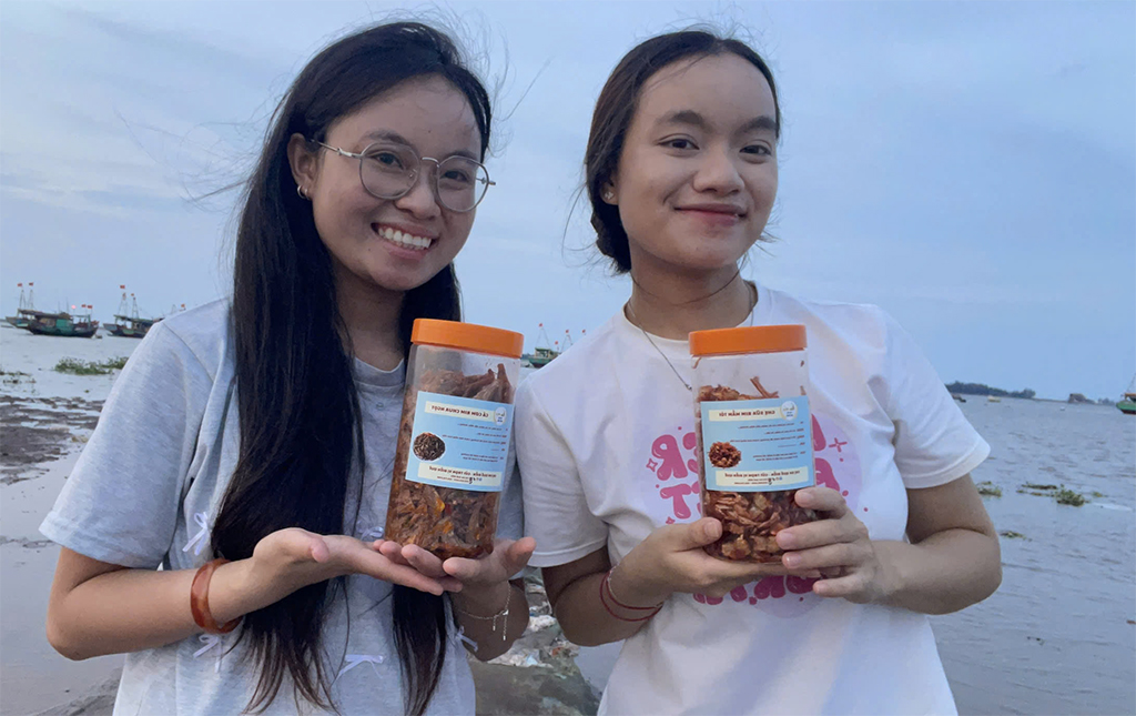 Lan tỏa trên mạng xã hội: Chị em rủ nhau về quê lập nghiệp - Ảnh 2.