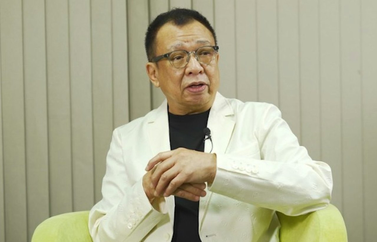 Hứa Thiệu Hùng âm thầm chữa ung thư, phải cắt bỏ thận trước khi qua đời - Ảnh 2.