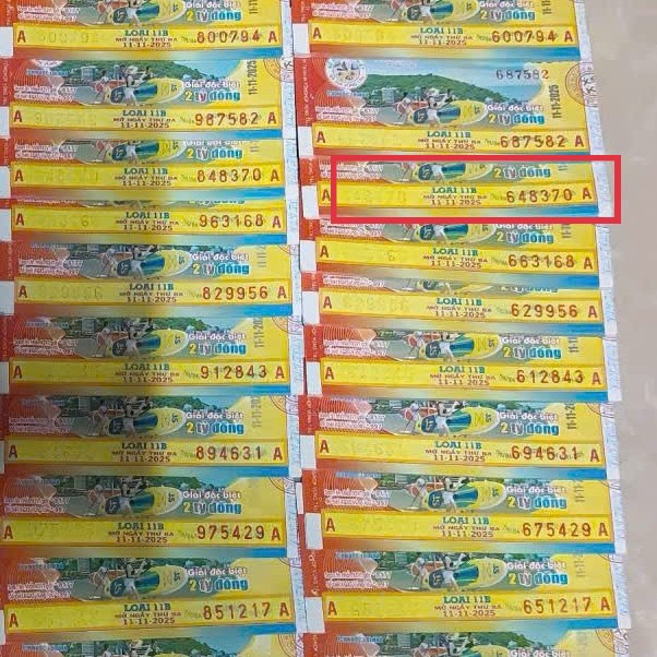 Cọc vé trúng 4,2 tỉ xổ số miền Nam ngày 11 tháng 11: Khách nhận chuyển khoản - Ảnh 2.