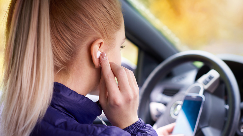 Cách sửa lỗi 'nhảy' âm thanh Bluetooth phiền toái trên iPhone - Ảnh 1.