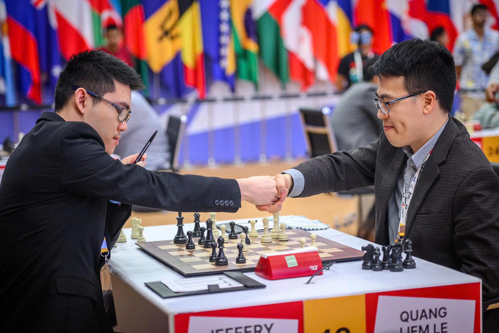 Le Quang Liem មានឱកាសល្អក្នុងការប្រកួតអុកពិភពលោក - រូបថត ១. Lê Quang Liêm rộng cửa tiến sâu ở World Cup cờ vua- Ảnh 1.