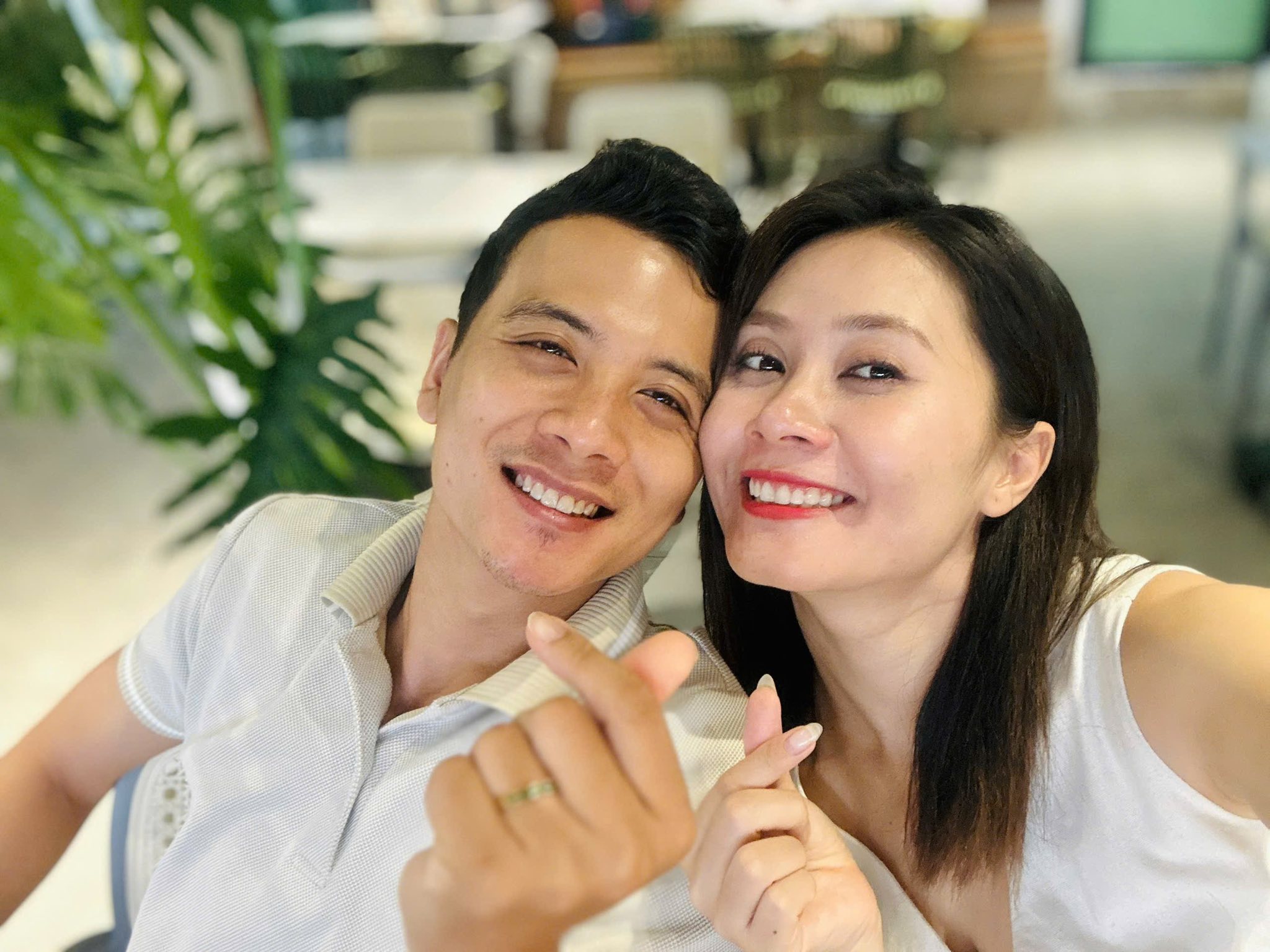 Diễn viên Thanh Hiền đăng ký kết hôn - Ảnh 2.