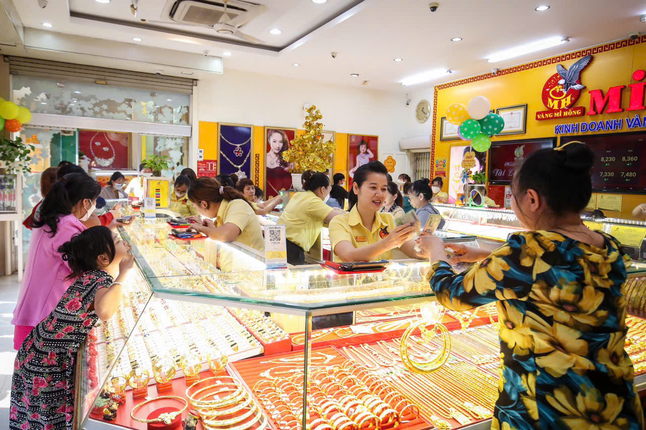 Mang vàng qua sân bay được không?  - Ảnh 2.