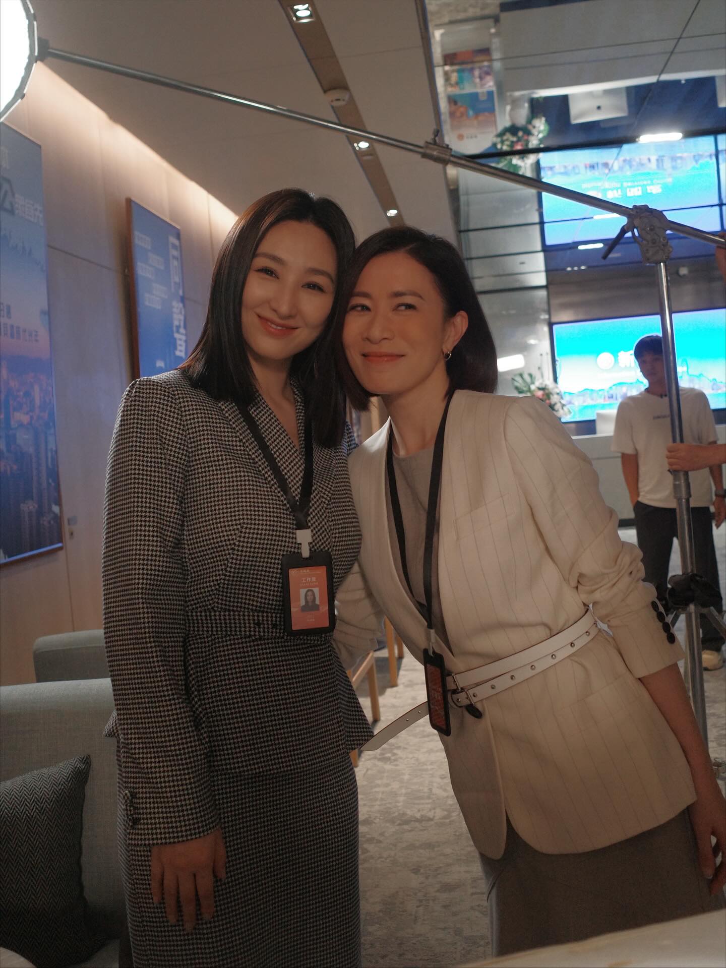 'Nữ thần gợi cảm' Cao Hải Ninh bị mạo danh lừa tình, lừa tiền - Ảnh 3.