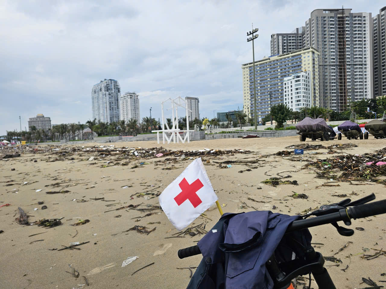 Rác đại dương tấn công Bãi Sau Vũng Tàu Sau công viên nghìn tỉ đồng - Ảnh 10.