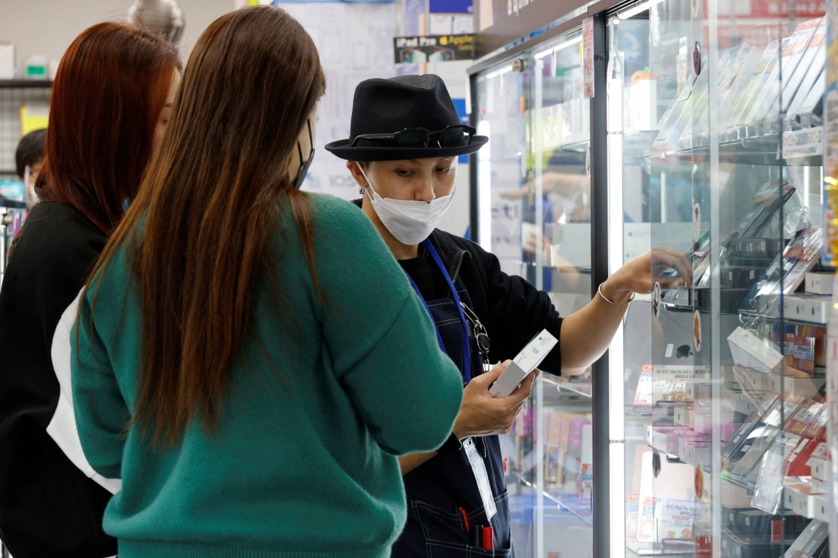 Những nguy hiểm tiềm ẩn khi mua smartphone đã qua sử dụng - Ảnh 1.