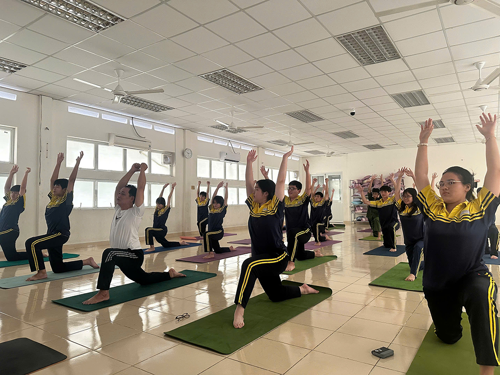 Thiền trong giáo dục thời công nghệ - Ảnh 2.