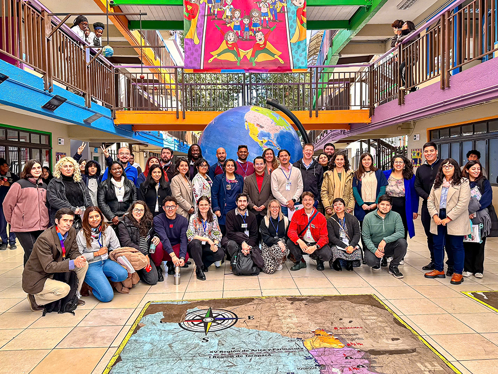 Tiếng Anh trong giáo dục: Khám phá hành trình tìm kiếm tiếng nói của chính mình - Ảnh 1. Tiếng Anh trong giáo dục: Khám phá hành trình tìm kiếm tiếng nói của chính mình - Ảnh 1.