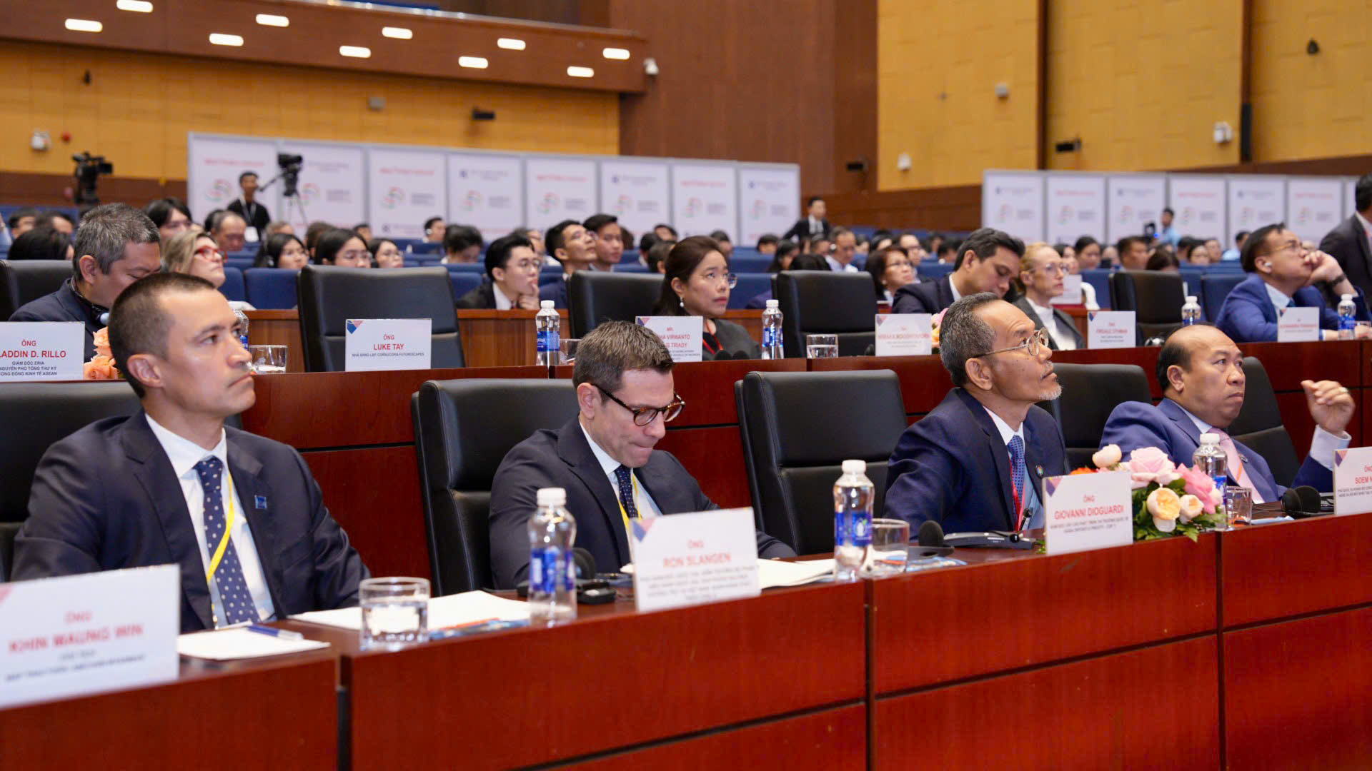 TP.HCM hướng tới vị thế siêu đô thị quốc tế của ASEAN- Ảnh 3.