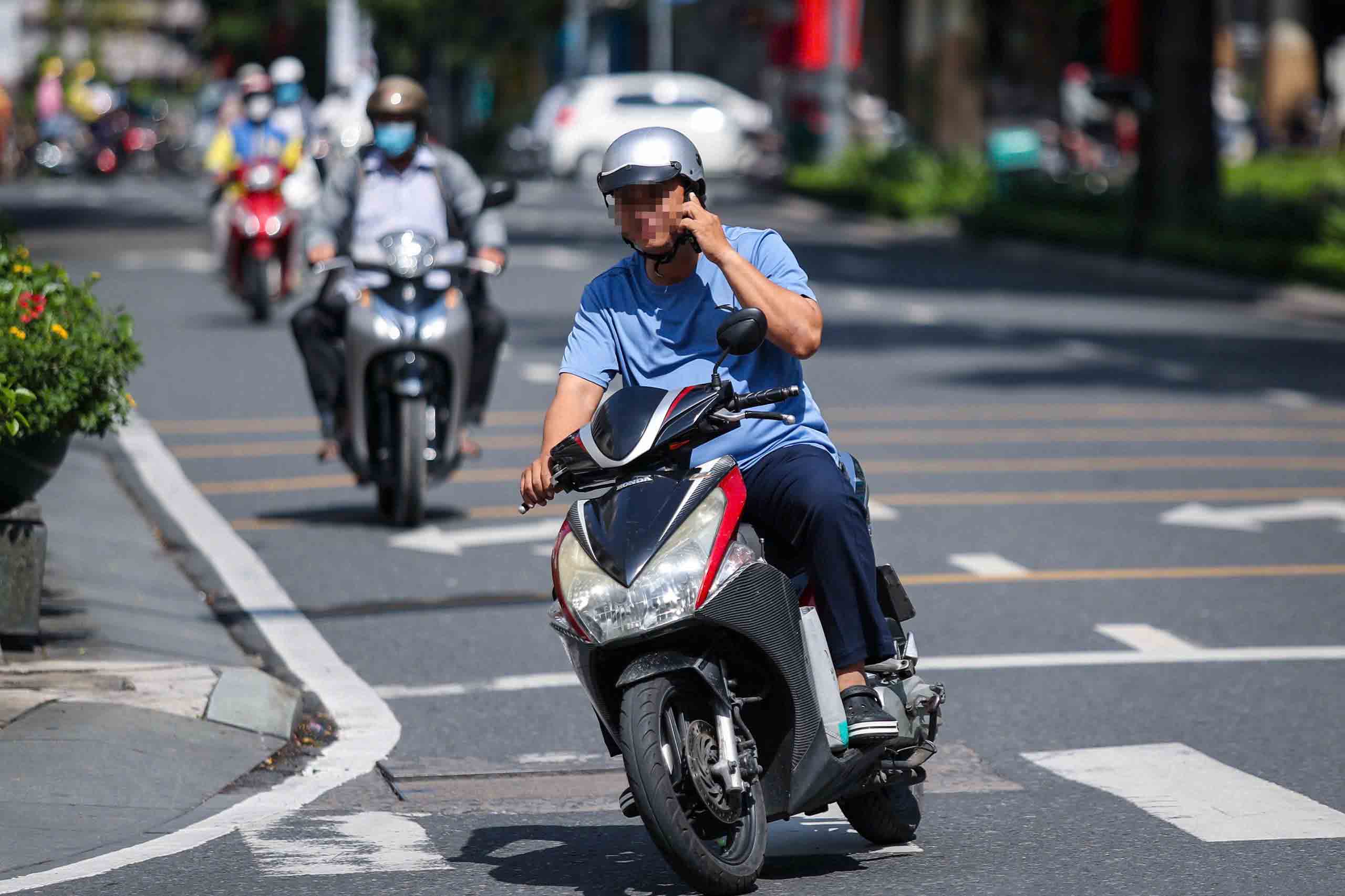 Kiến nghị khóa app tài xế, shipper vi phạm - Ảnh 4.