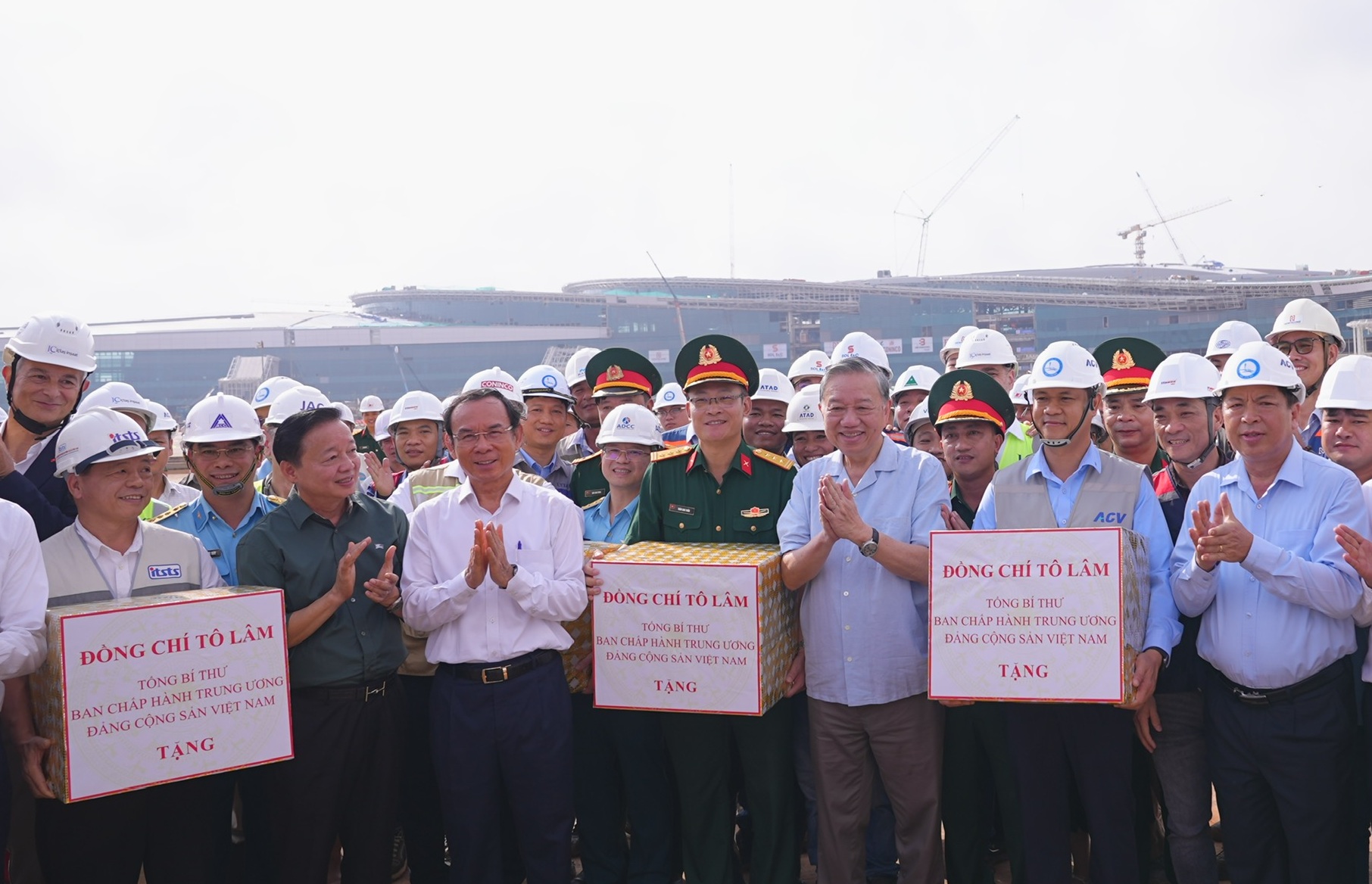 Tổng Bí thư Tô Lâm kiểm tra dự án sân bay Long Thành- Ảnh 2.