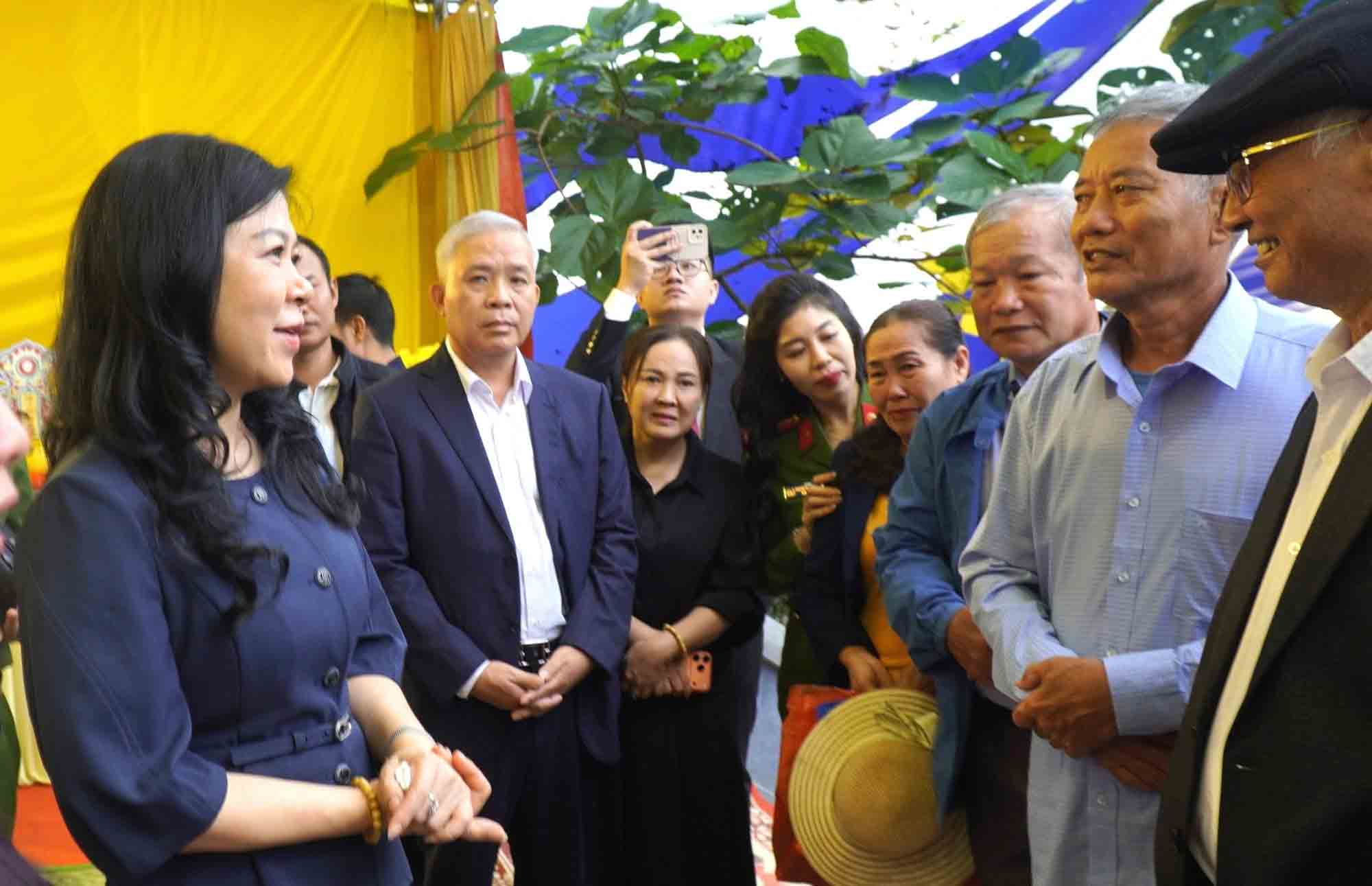 Hang Tám Cô: Tô thắm thêm địa chỉ đỏ giữa đại ngàn Trường Sơn - Ảnh 2.