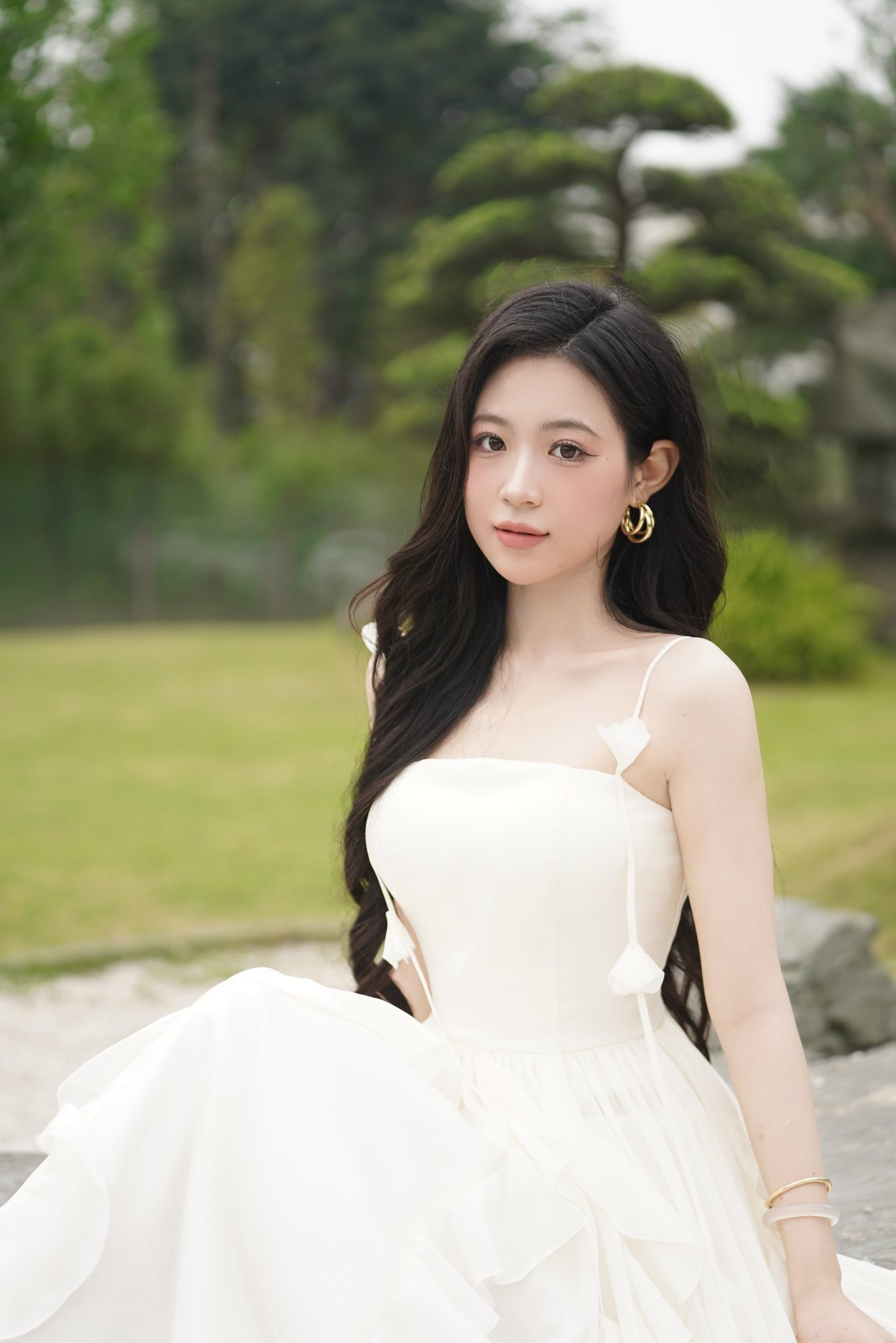 - Ảnh 4. - Ảnh 4.