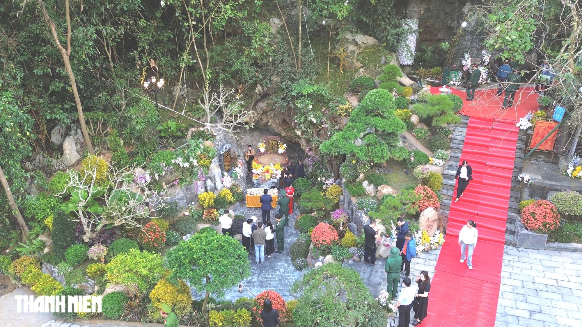 Khánh thành công trình tôn tạo di tích quốc gia đặc biệt Hang Tám Cô- Ảnh 2. Khánh thành công trình tôn tạo Di tích quốc gia đặc biệt Hang Tám Cô - Ảnh 1.