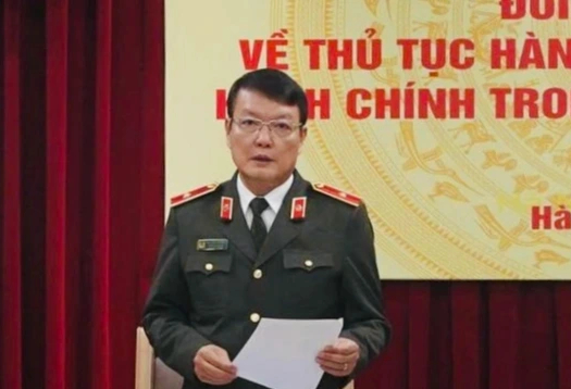 Thiếu tướng Nguyễn Bá Tuấn: Không còn tình trạng người dân xếp hàng dài làm hộ chiếu- Ảnh 1.